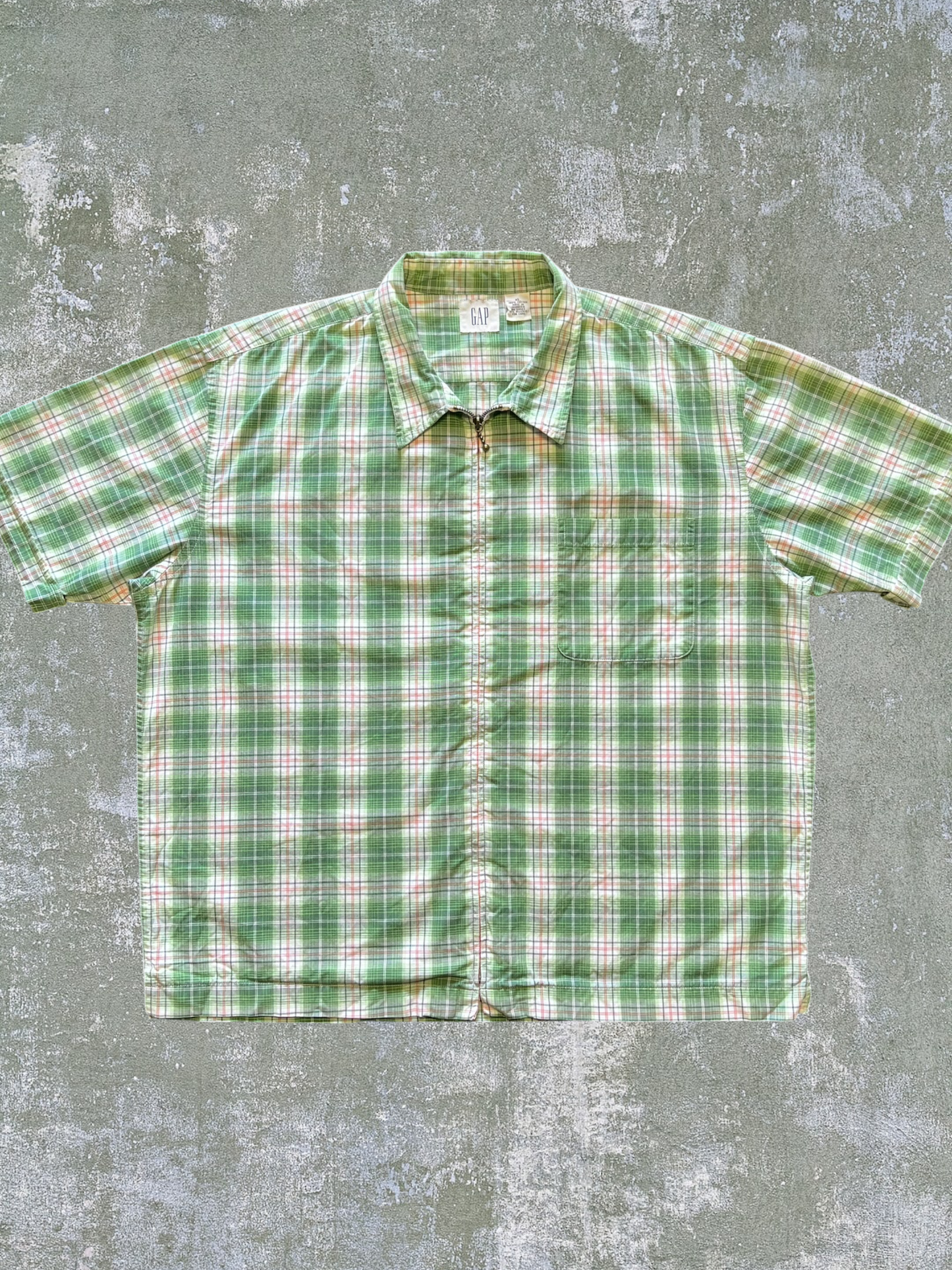 Early-2000s Gap Zip Shirt (XL)