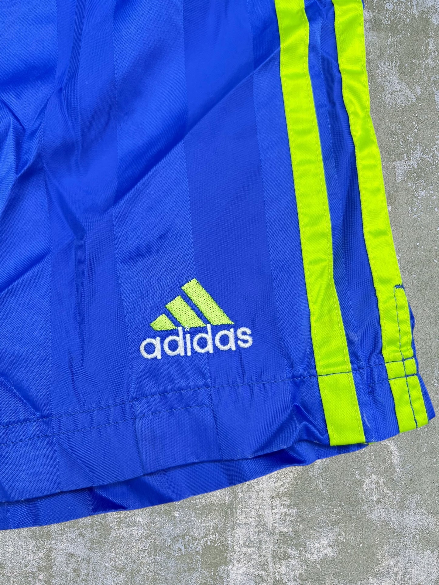 ‘90s Adidas Soccer Shorts (L)