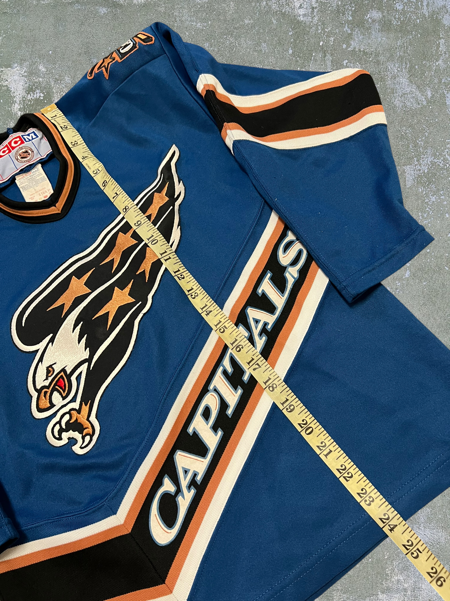 ‘90s CCM Washington Capitals Jersey (Youth XL)