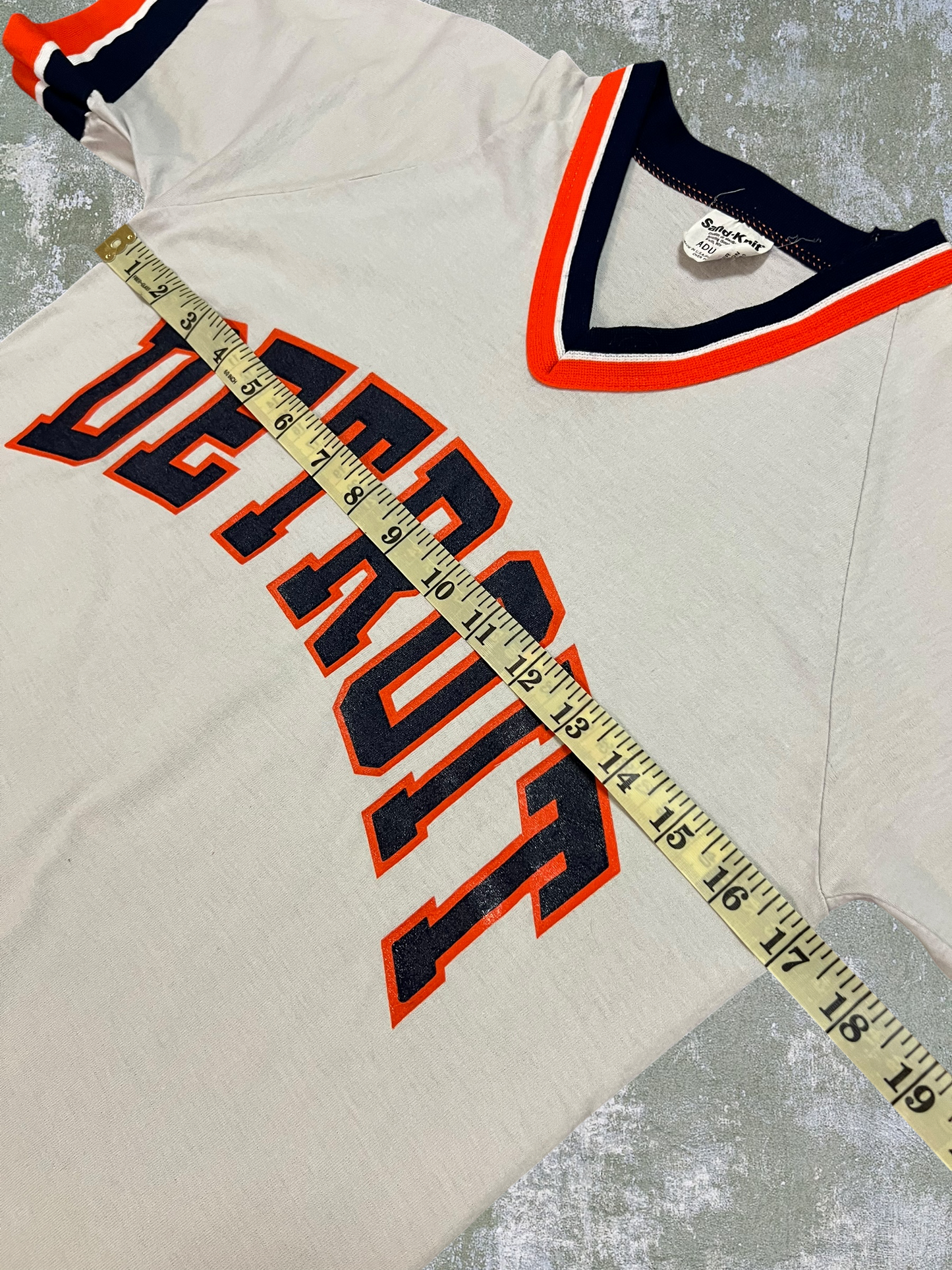 ‘80s Sand-Knit Detroit Tigers Tee (M)