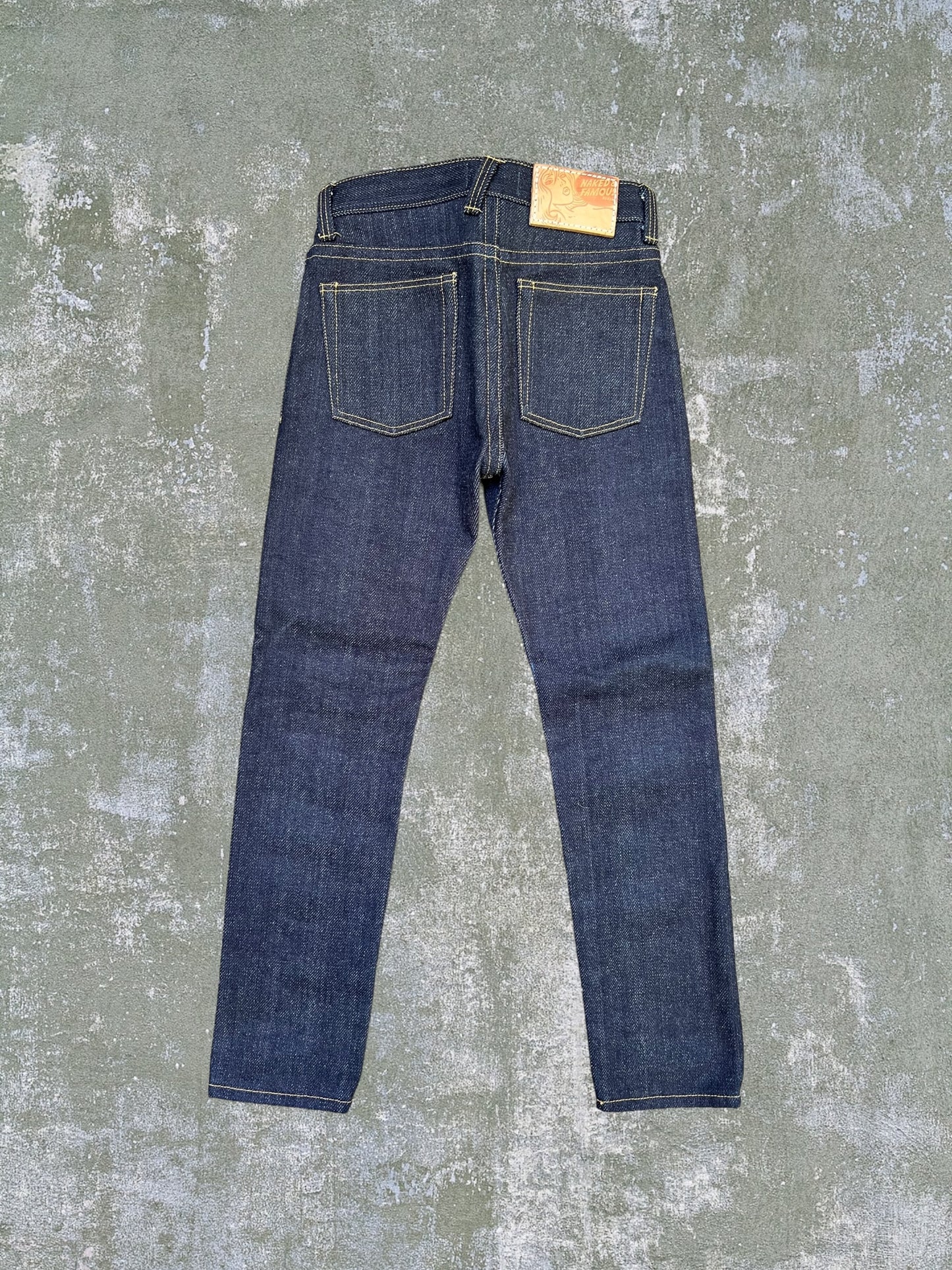 Naked And Famous Weird Guy 32oz Heavy Selvedge Denim Jeans (31)