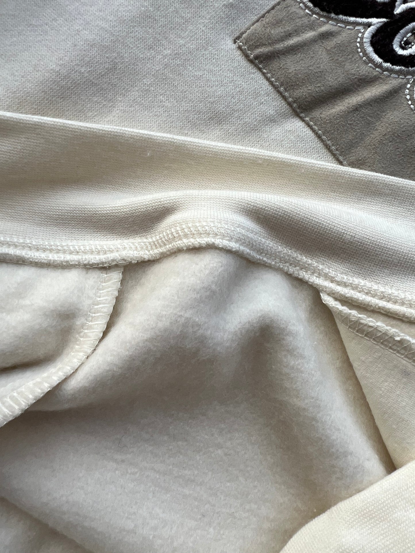 Early-2000s Southpole Hoodie (Women’s XL) (New With Tags)