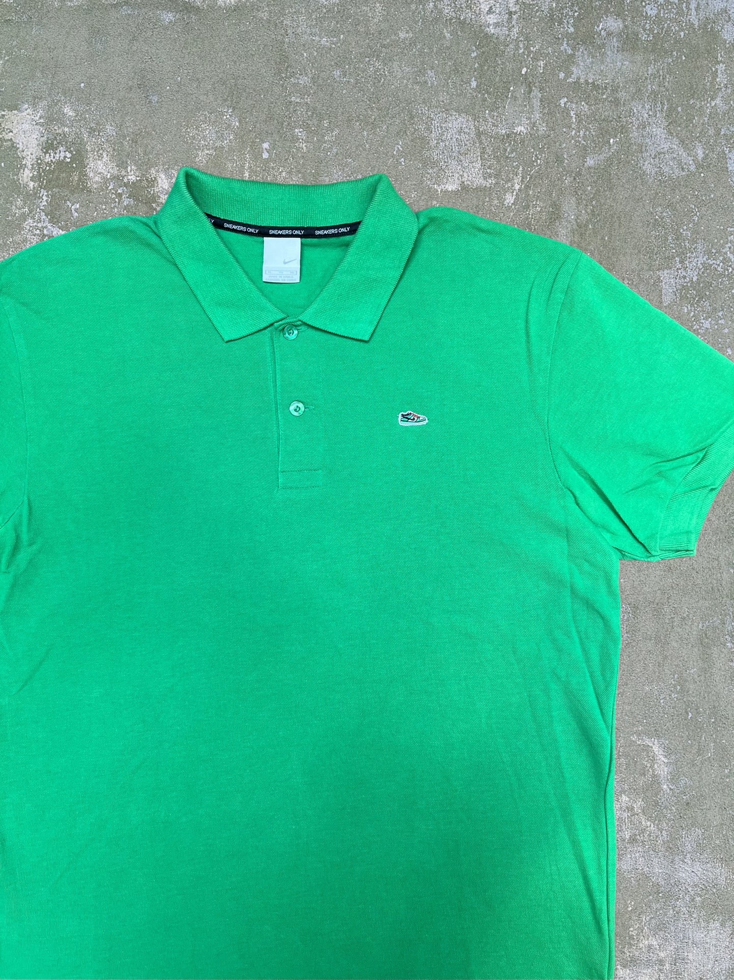 Early-2000s Nike SB Dunk Heineken Polo Shirt (XL)