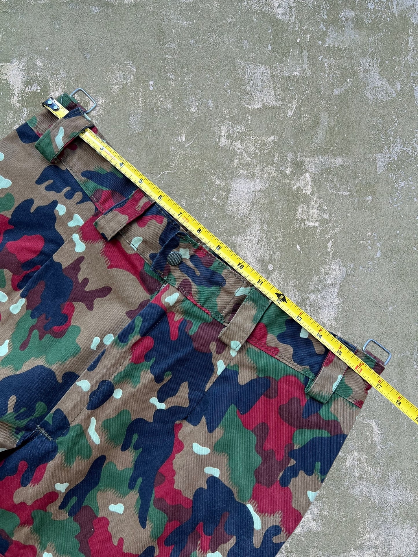Early-90s Swiss Army Combat Pants (34x32)