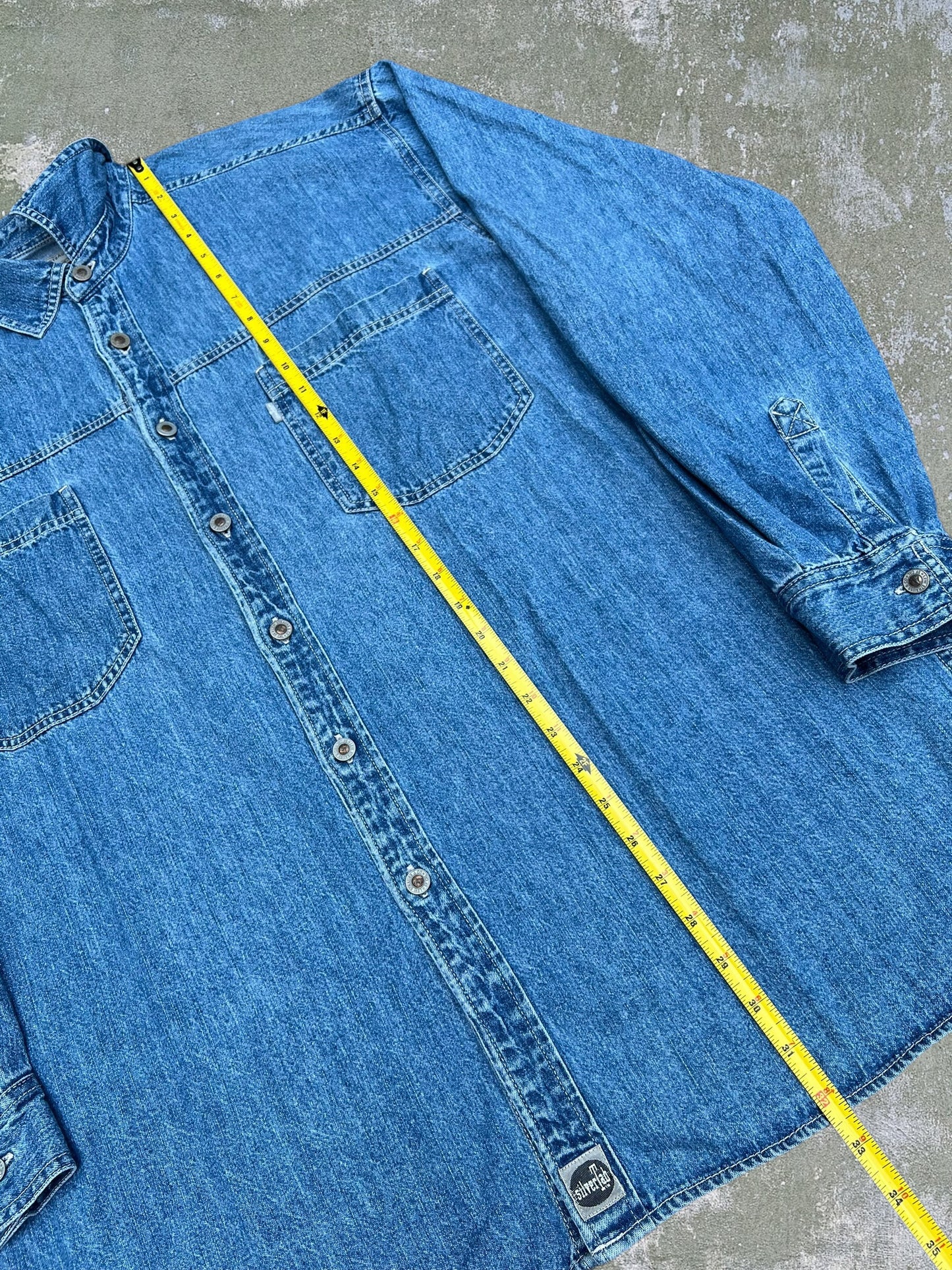 ‘90s Levi’s Silver Tab Denim Shirt (XL)