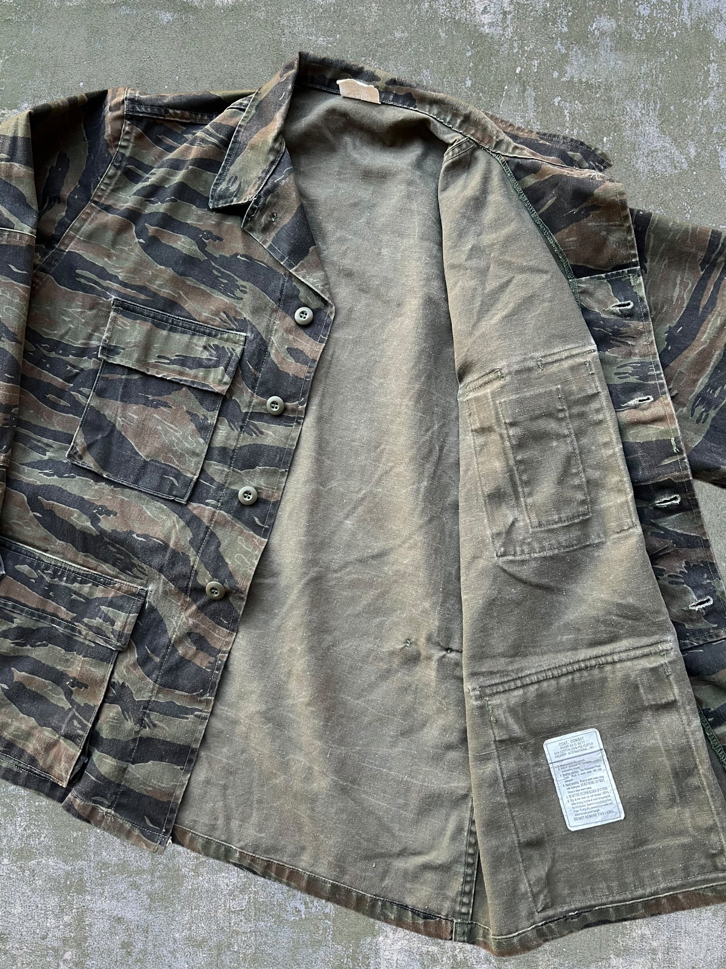 Early-90s US Military Tiger Camo Overshirt (XL)