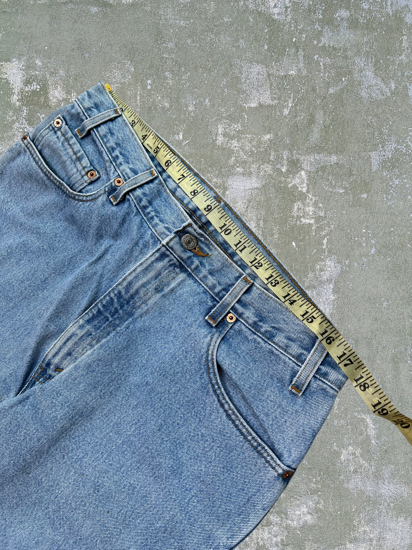 ‘90s/Early-2000s Levi’s 505 Jeans (36x30)