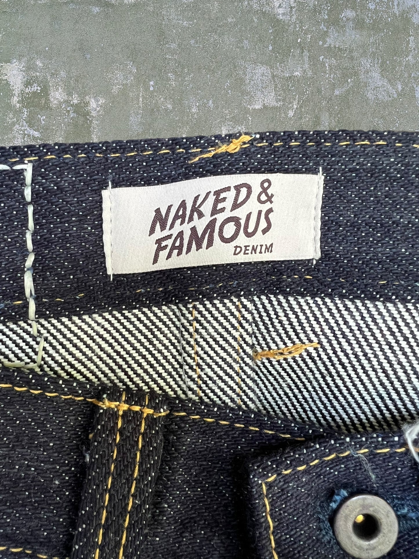 Naked And Famous Weird Guy 32oz Heavy Selvedge Denim Jeans (31)