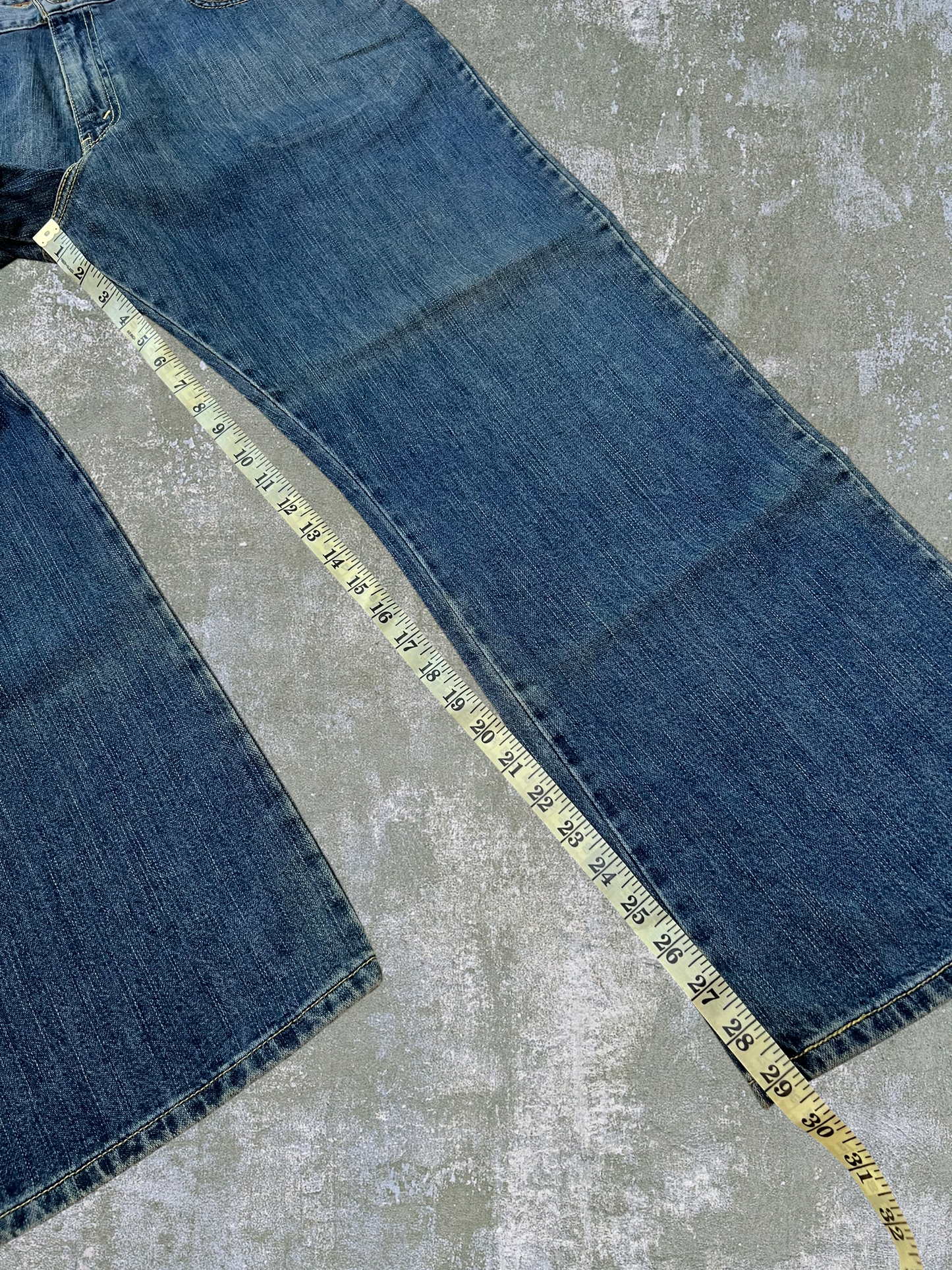 Early-2000s Levi’s Silver Tab Jeans (36x30)