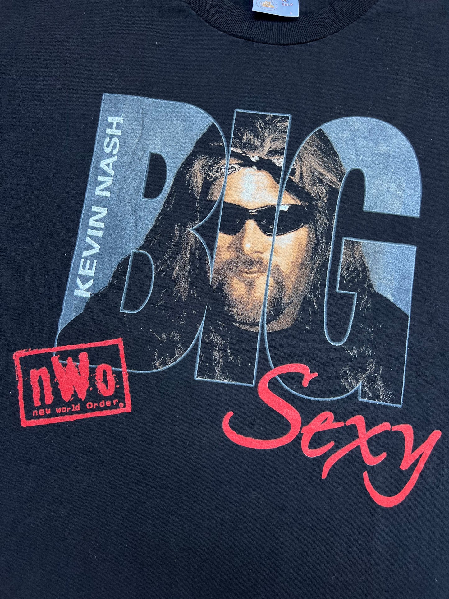 ‘90s Big Sexy NWO Tee (L)