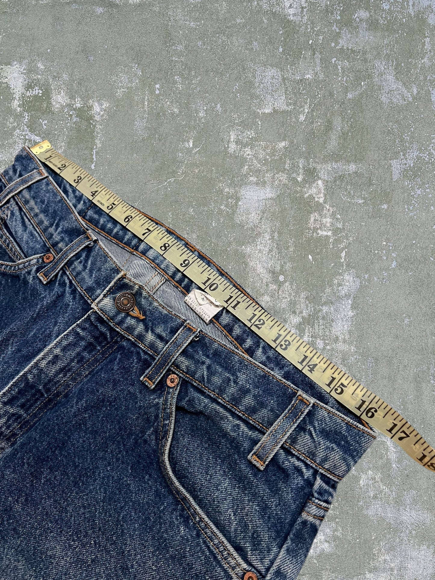 ‘90s Levi’s 505 Jeans (34x32)