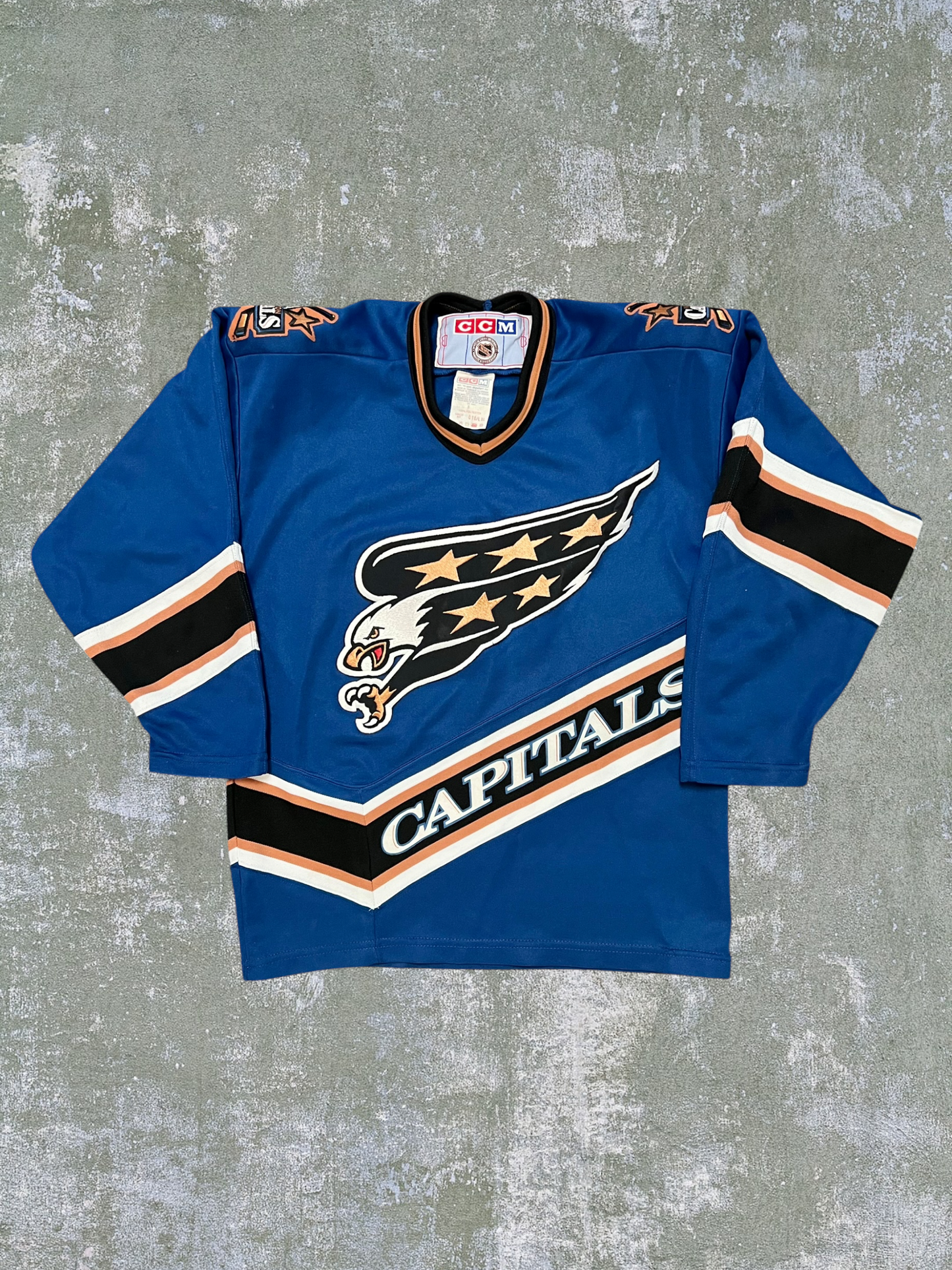‘90s CCM Washington Capitals Jersey (Youth XL)