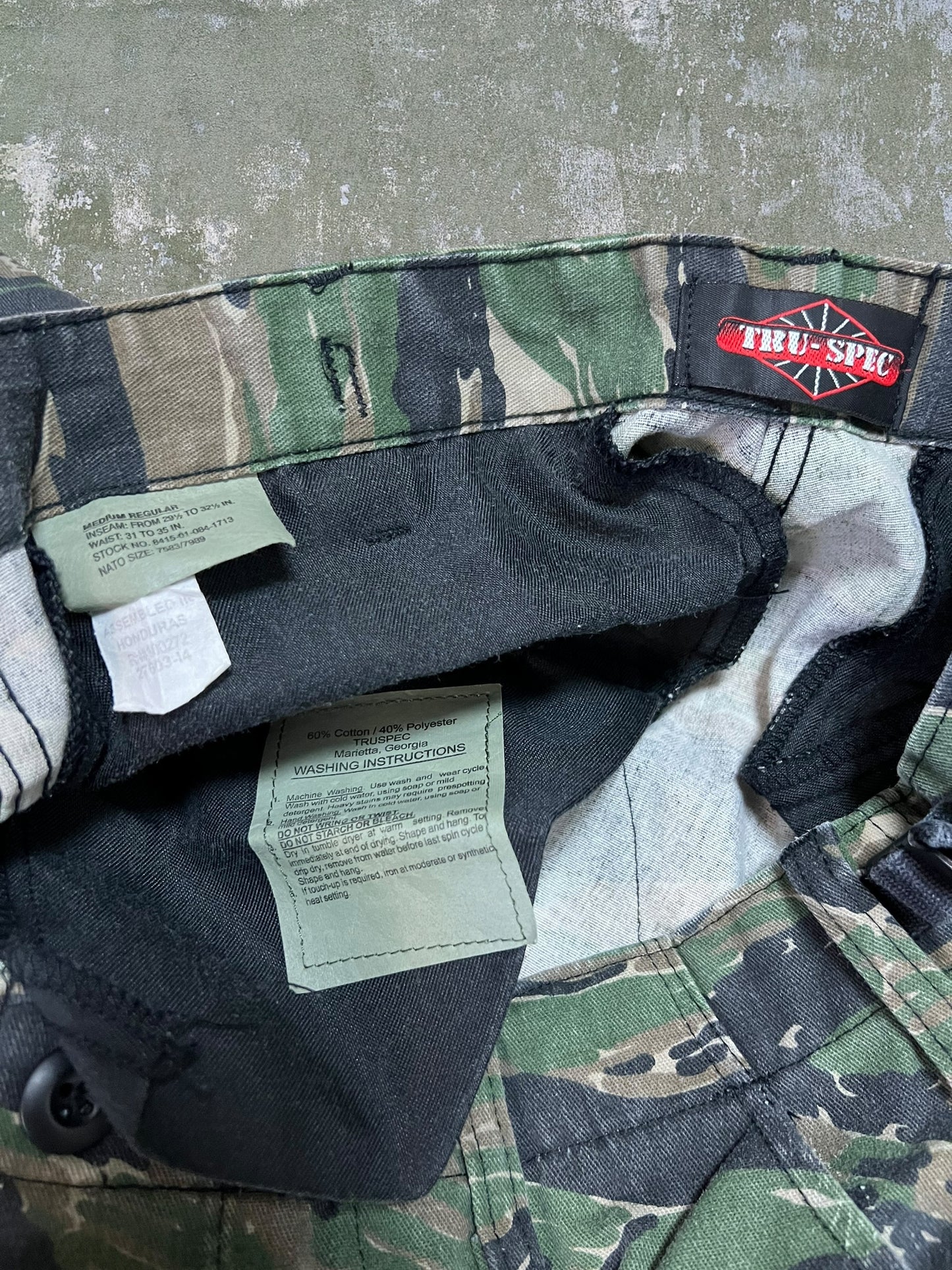 2000s US Military Tiger Camo Combat Pants (M)