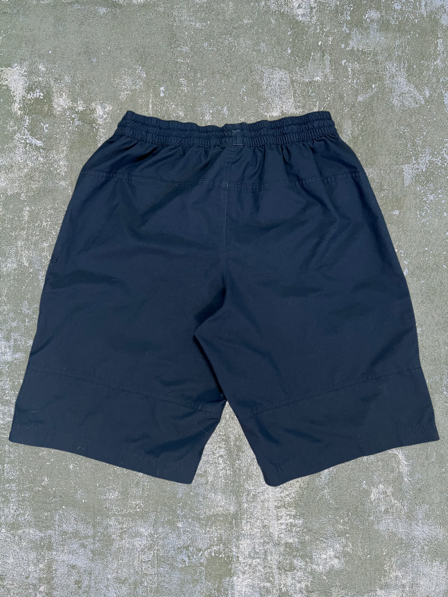 Early-2000s Nike Woven Cargo Shorts (M)