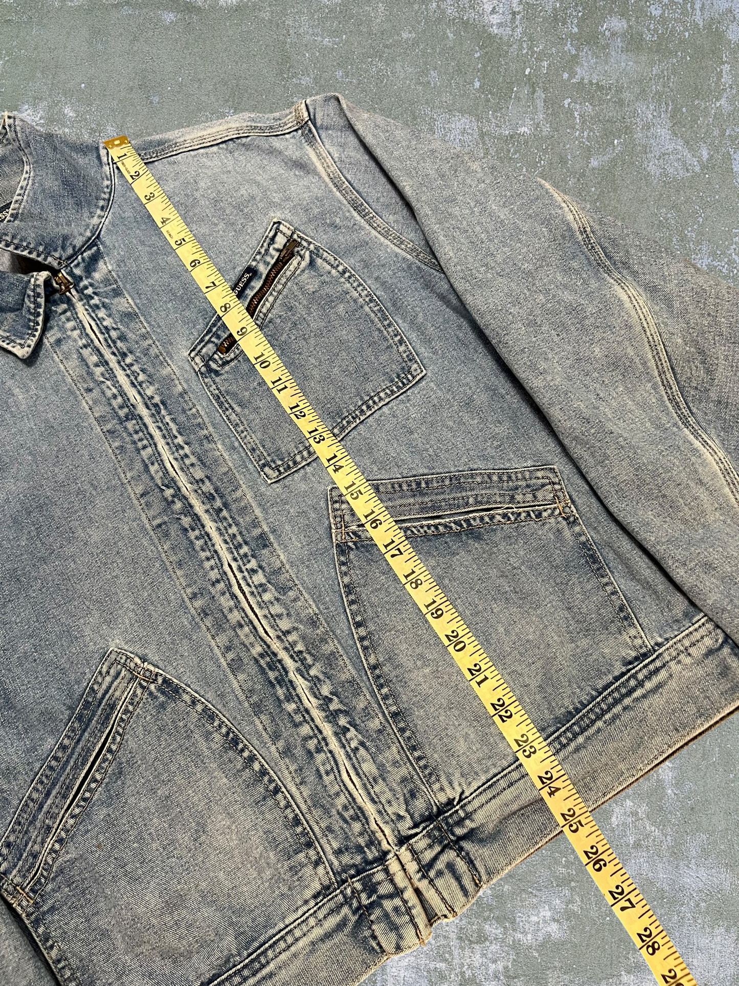 ‘90s Guess Jeans Denim Jacket (L)