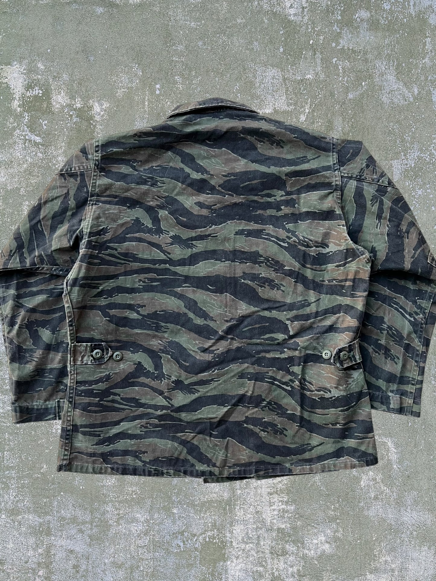 Early-90s US Military Tiger Camo Overshirt (XL)