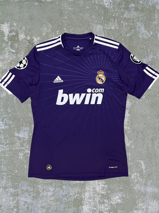 2010 Adidas Real Madrid Jersey (M)