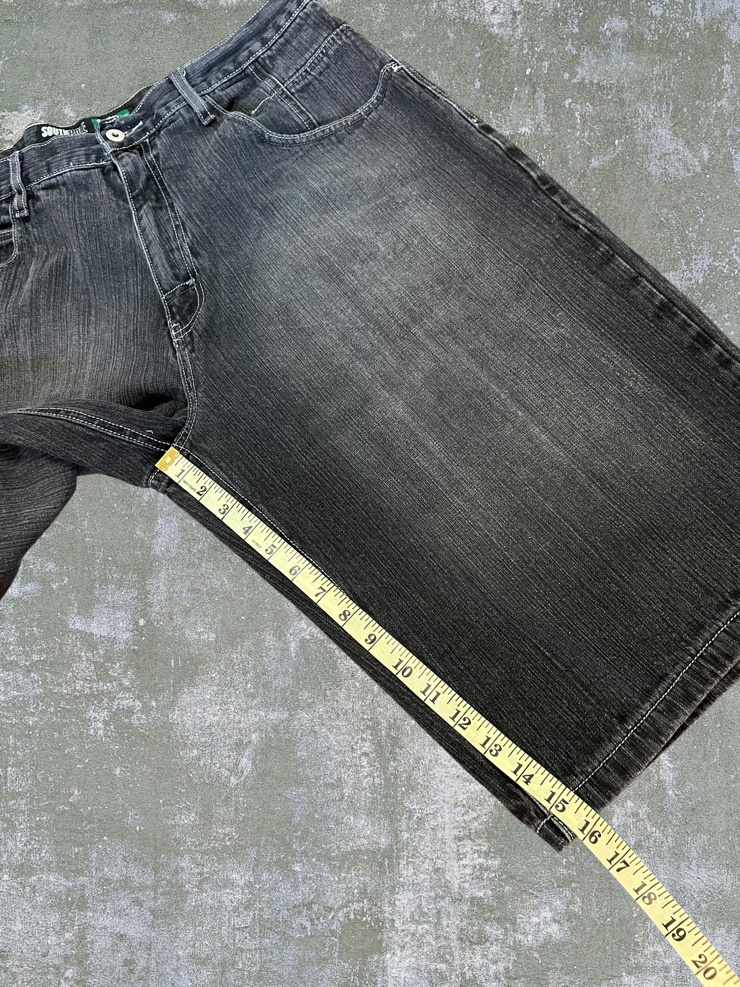 Early-2000s Southpole Jean Shorts (40)