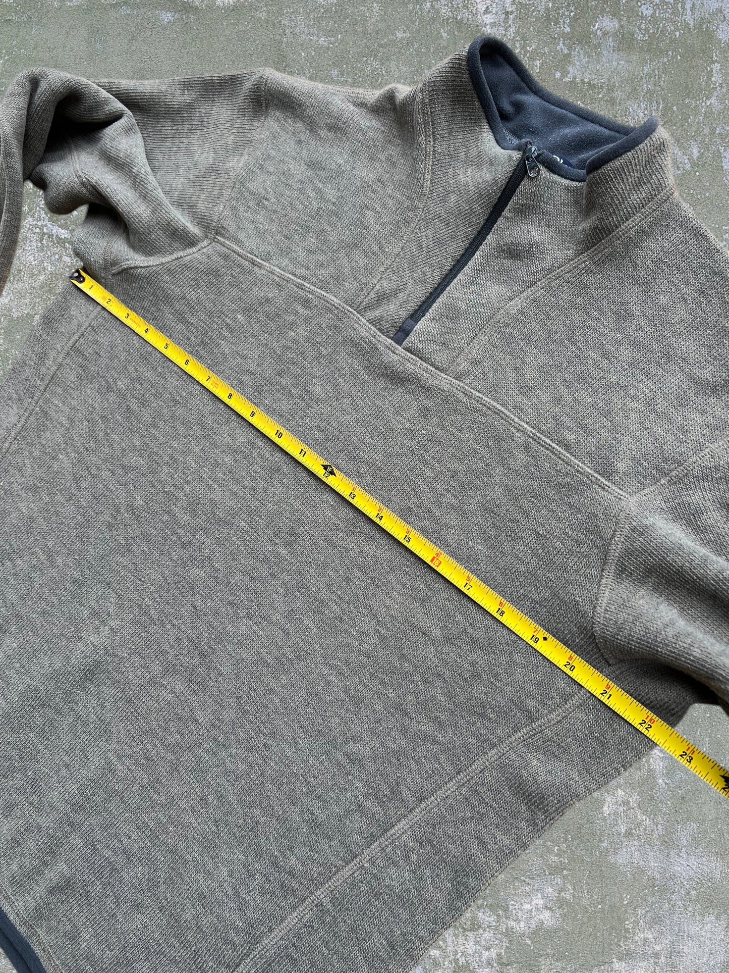 Early-2000s Arc’teryx Covert Fleece Pullover (M)