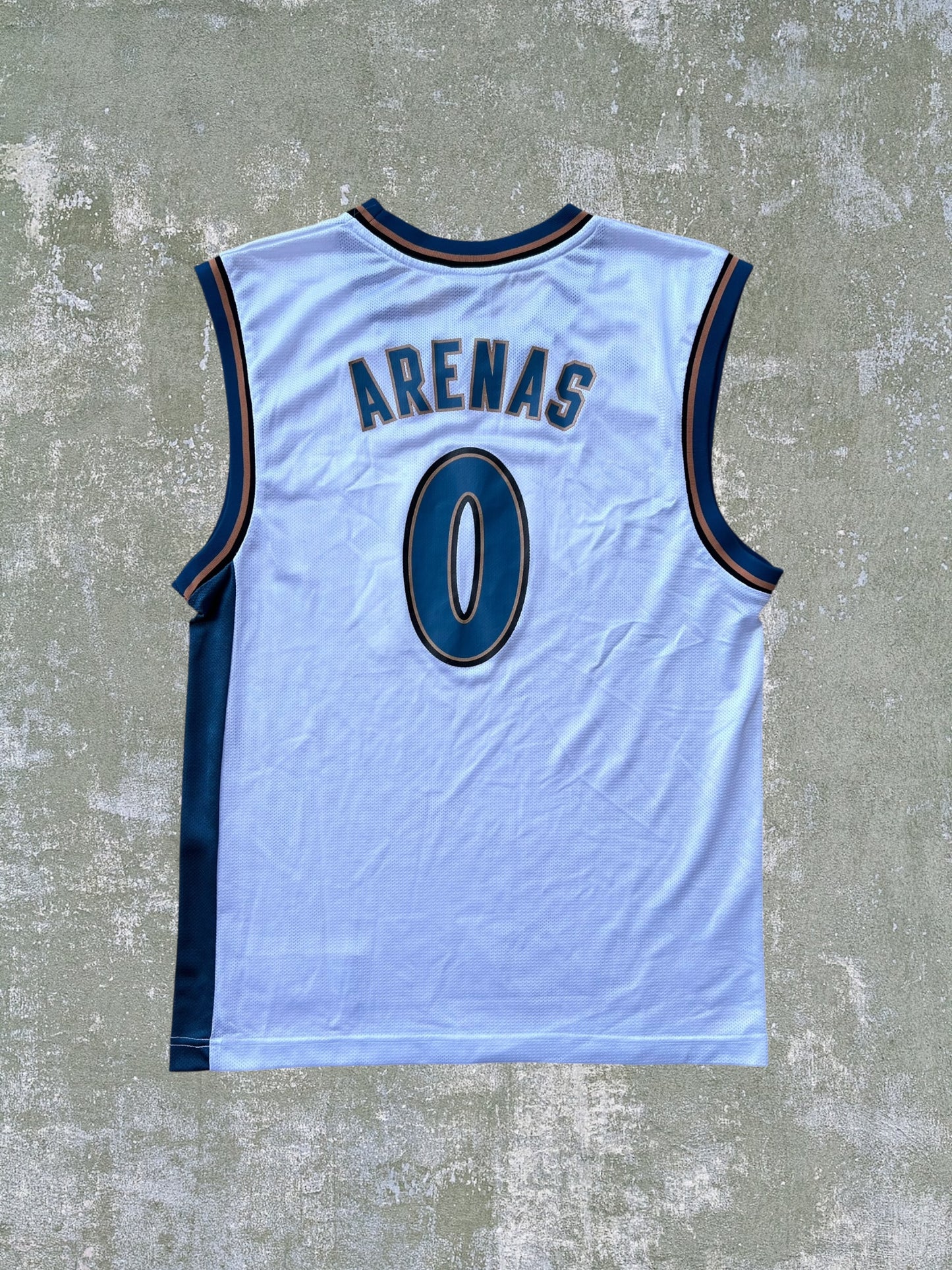 Early-2000s Washington Wizards Gilbert Arenas Jersey (M)