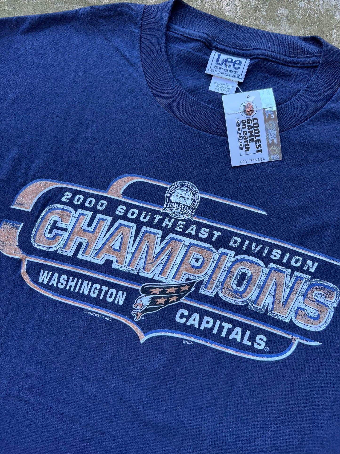 2000 Washington Capitals Division Champions Tee (XL) (New With Tags)