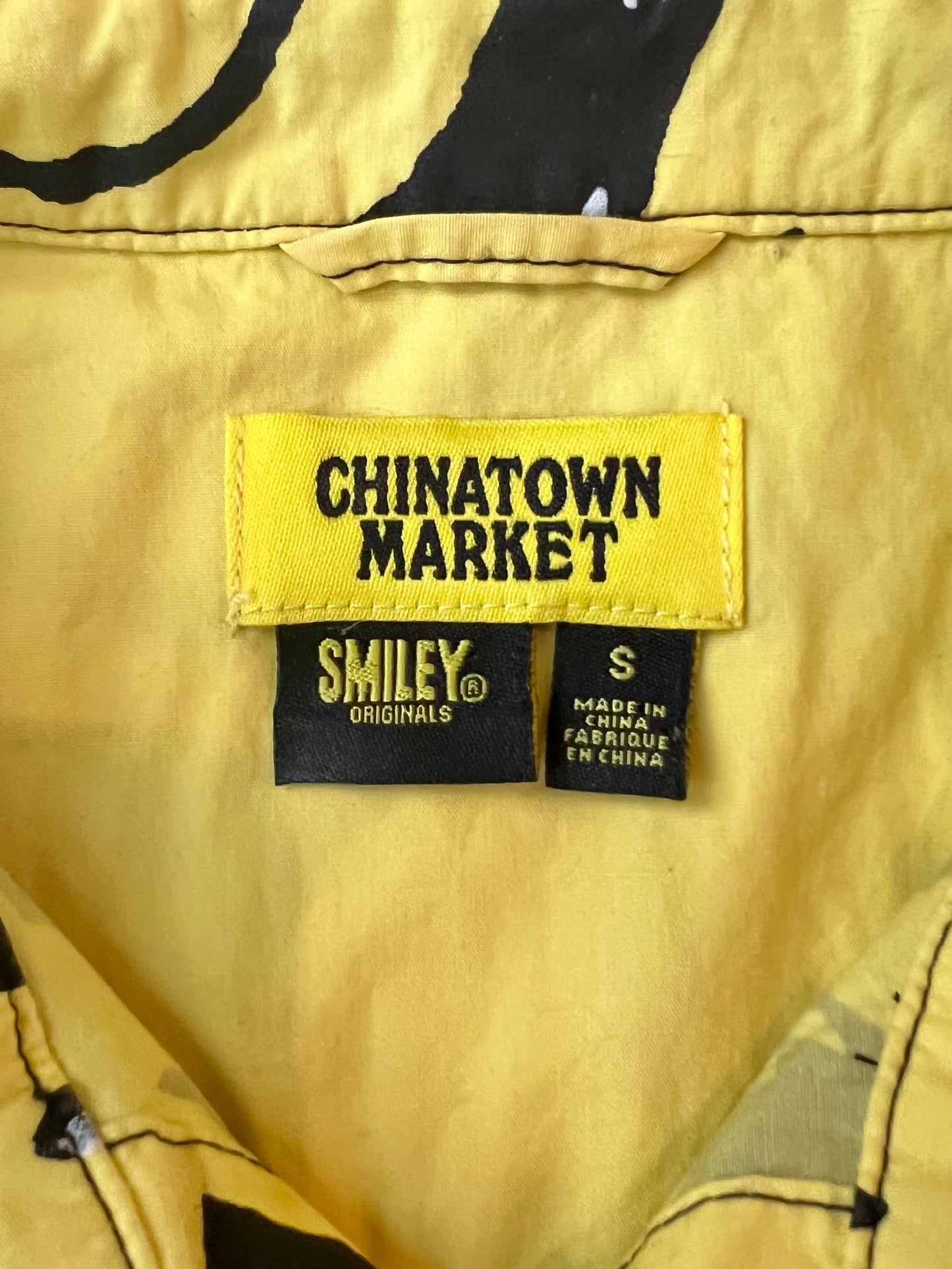 Chinatown Market Smiley Flames Shirt (M)