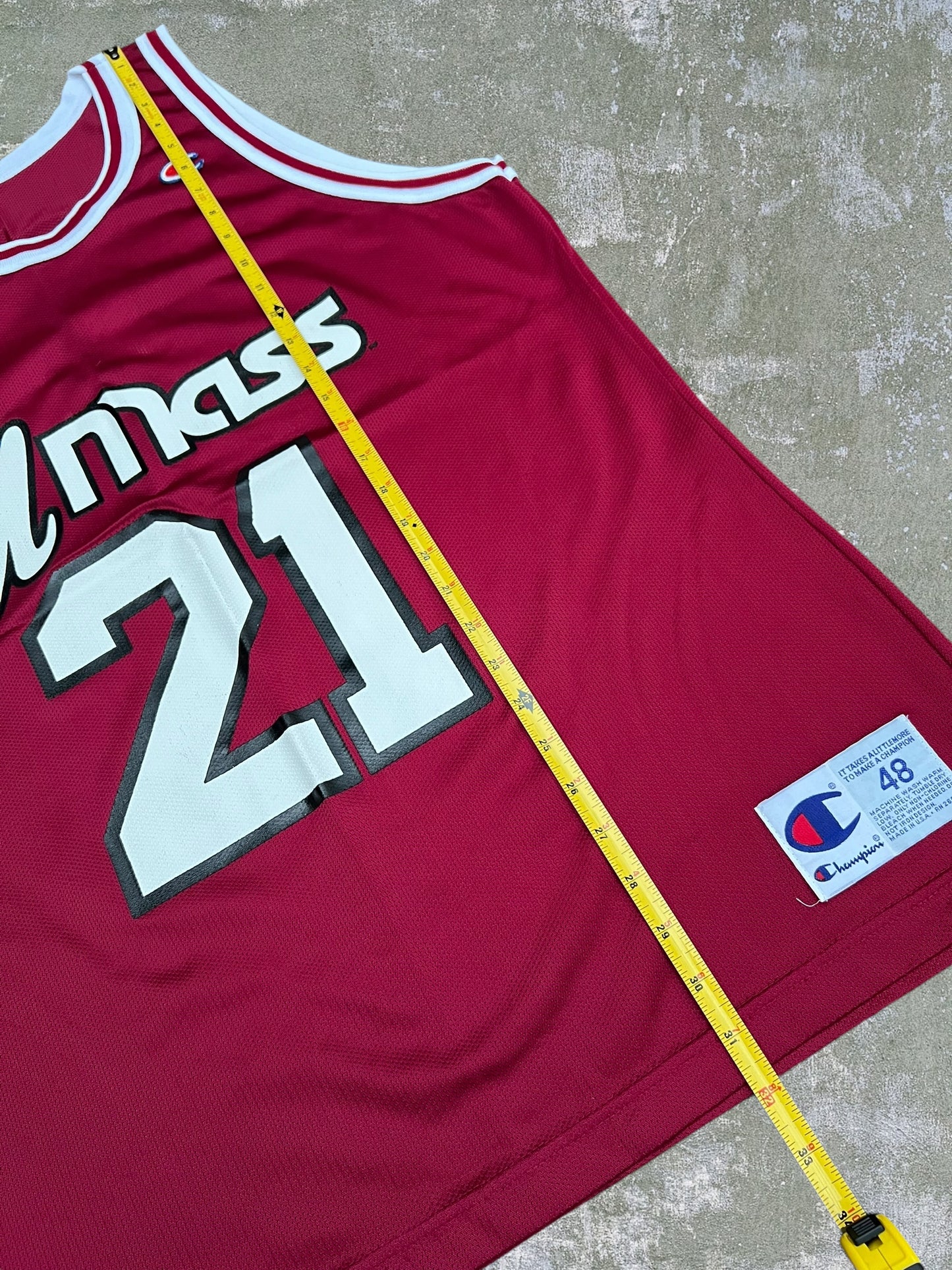 ‘90s Champion UMass Basketball Jersey (XL)