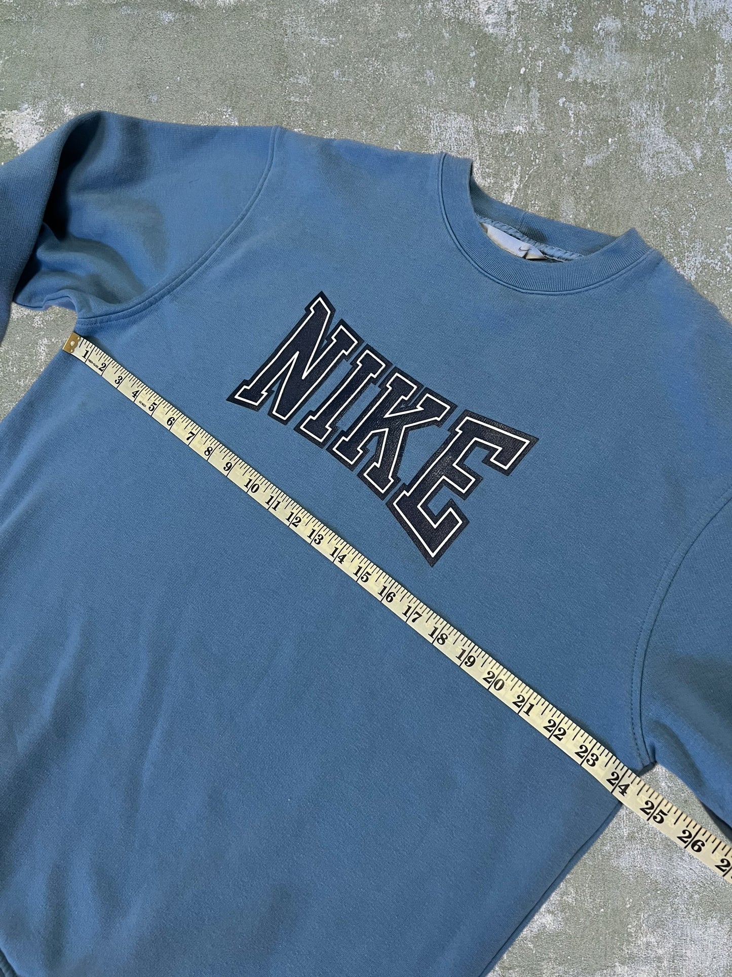 Early-2000s Nike Crewneck (XL)