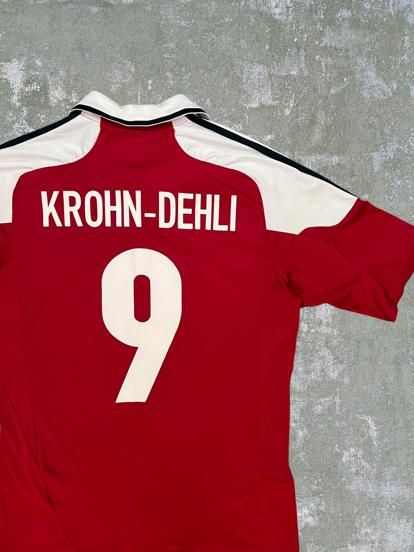2012 Adidas Michael Krohn-Dehli Denmark National Team Jersey (M)