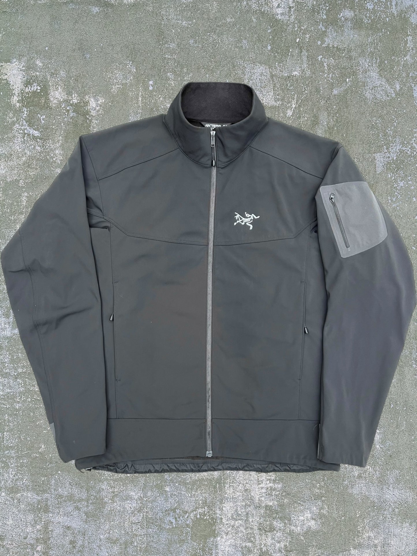 2013 Arc’teryx Epsilon Jacket (L)