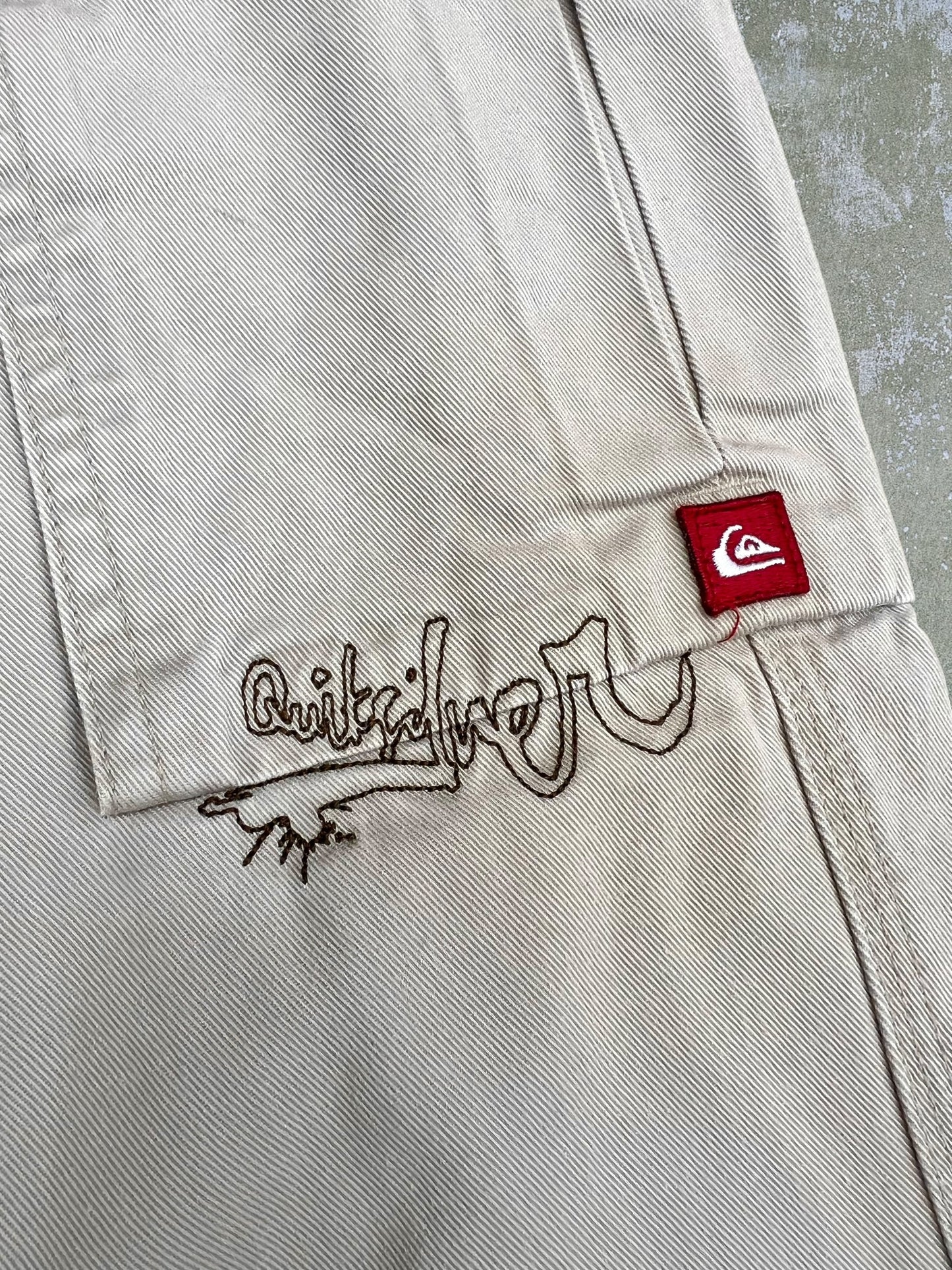 2000s/2010s Quiksilver Cargo Pants (34)