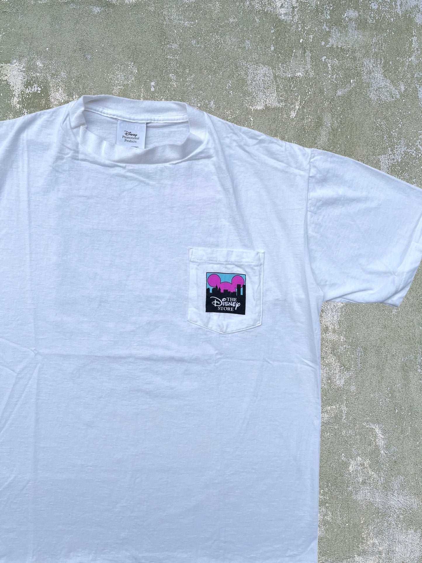 1998 Disney Store New York Grand Opening Tee (L)