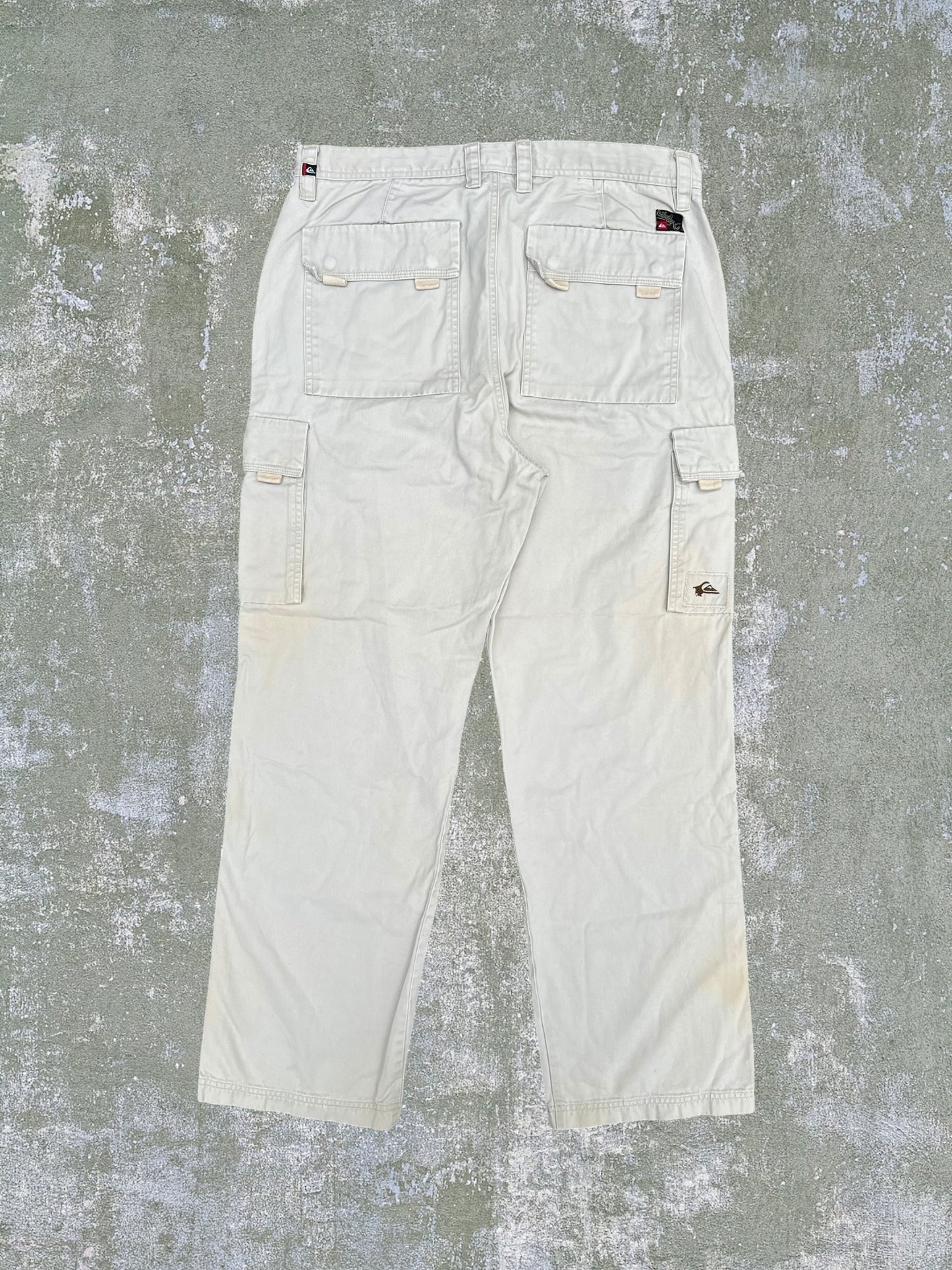 2000s/2010s Quiksilver Cargo Pants (34)