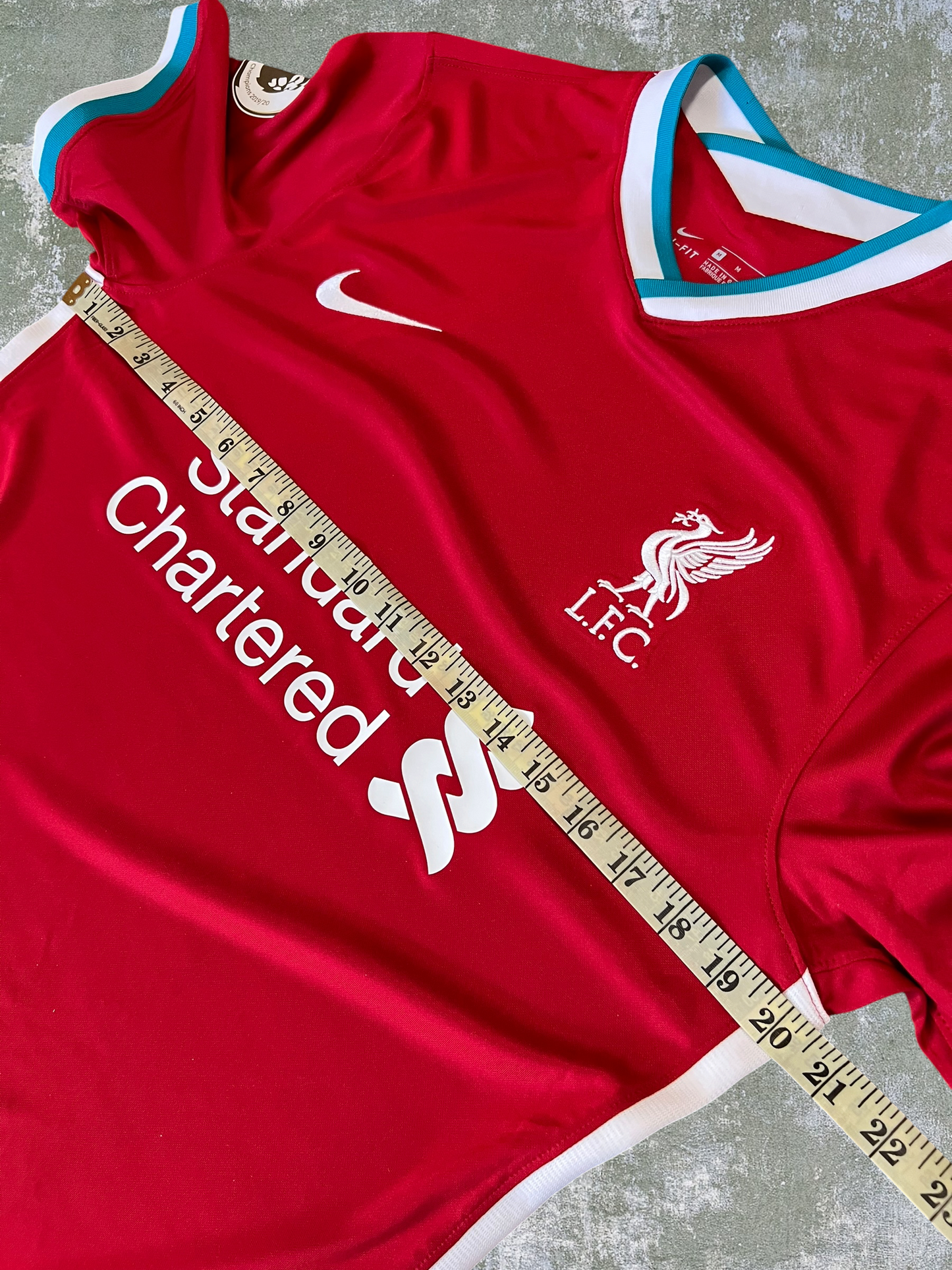 2020 Nike Liverpool Jersey (M)