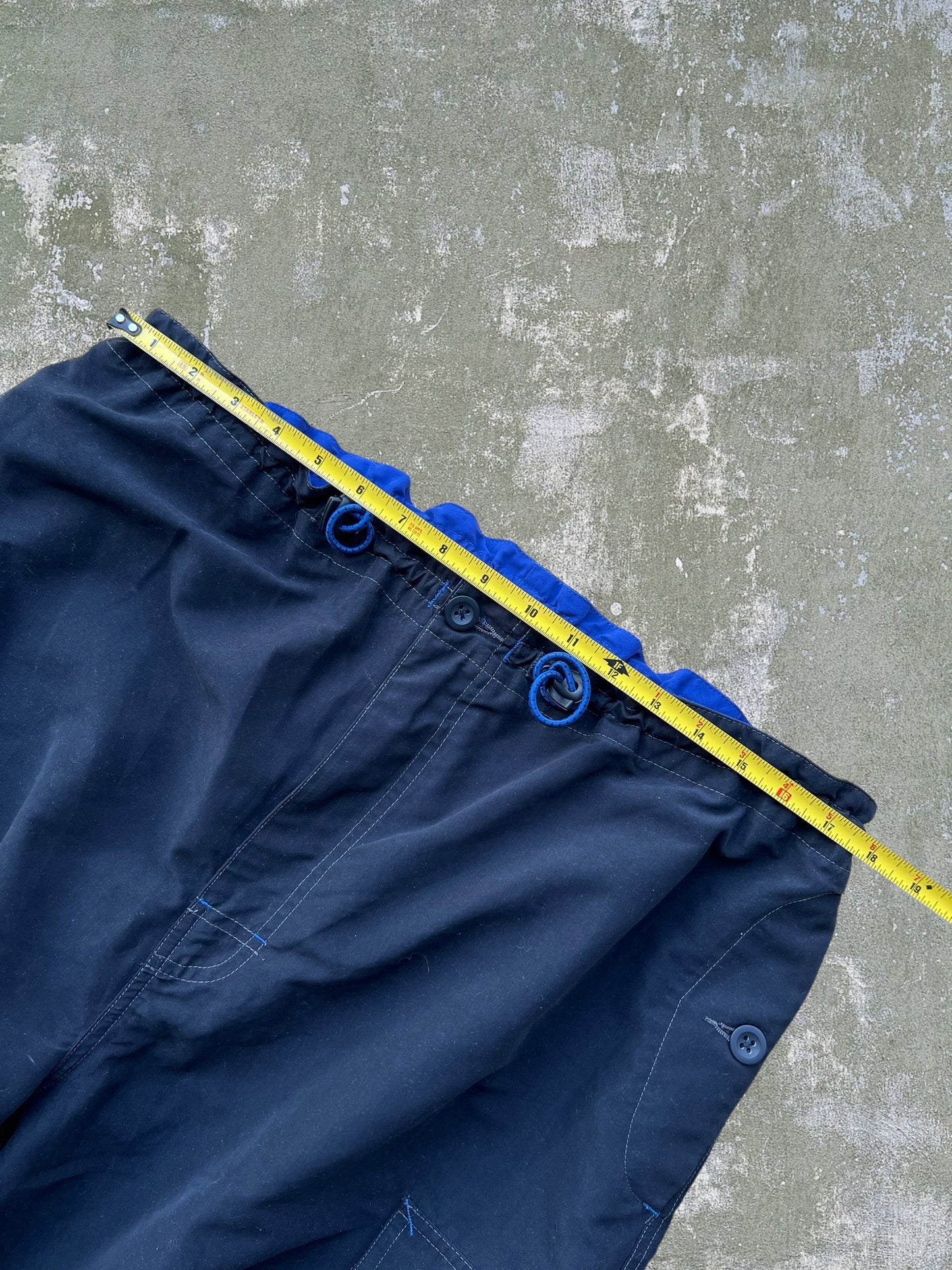 2000 Gap Cargo Capri Pants (XXL)