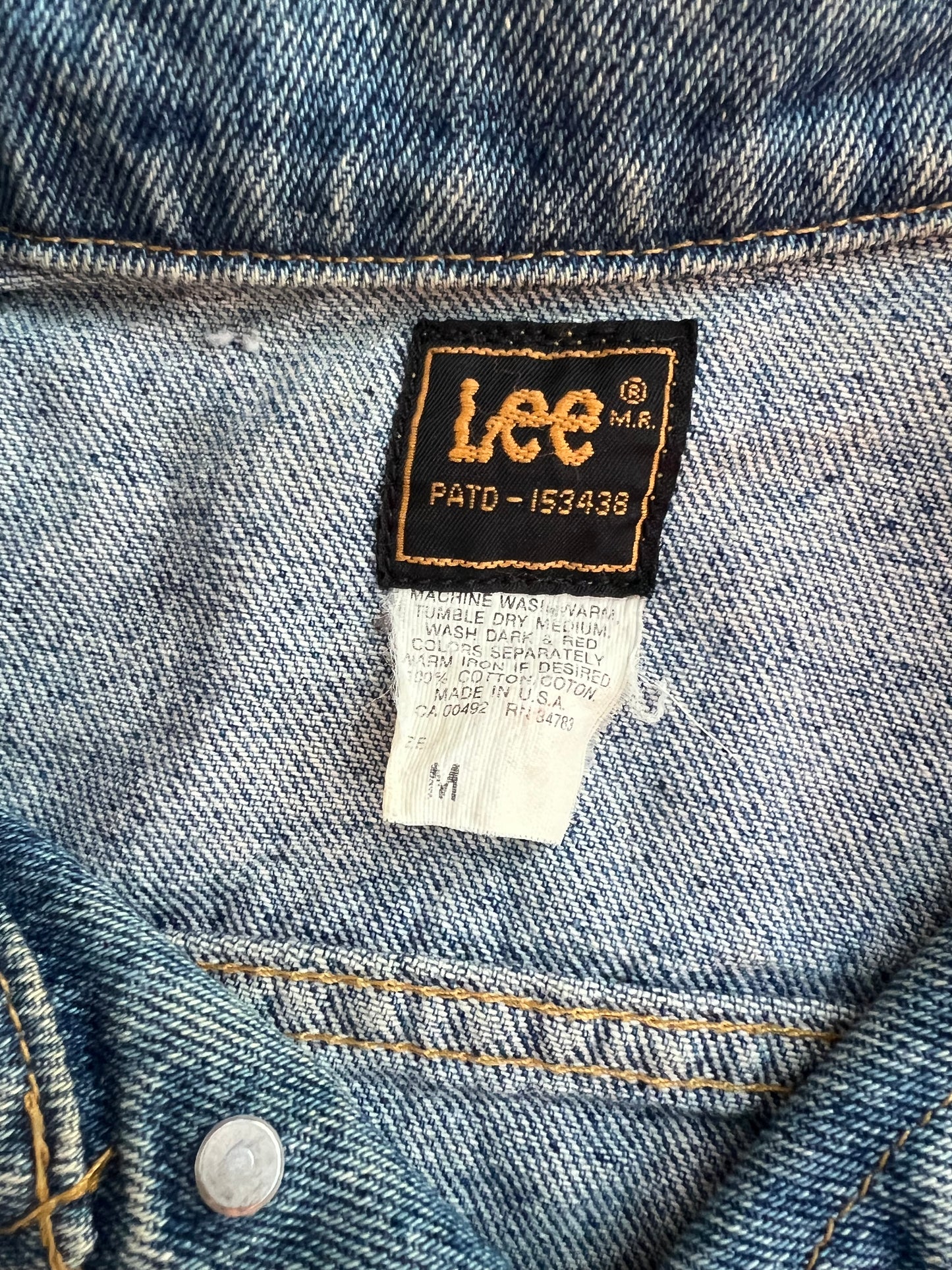 ‘80s Lee Riders Denim Jacket (M)