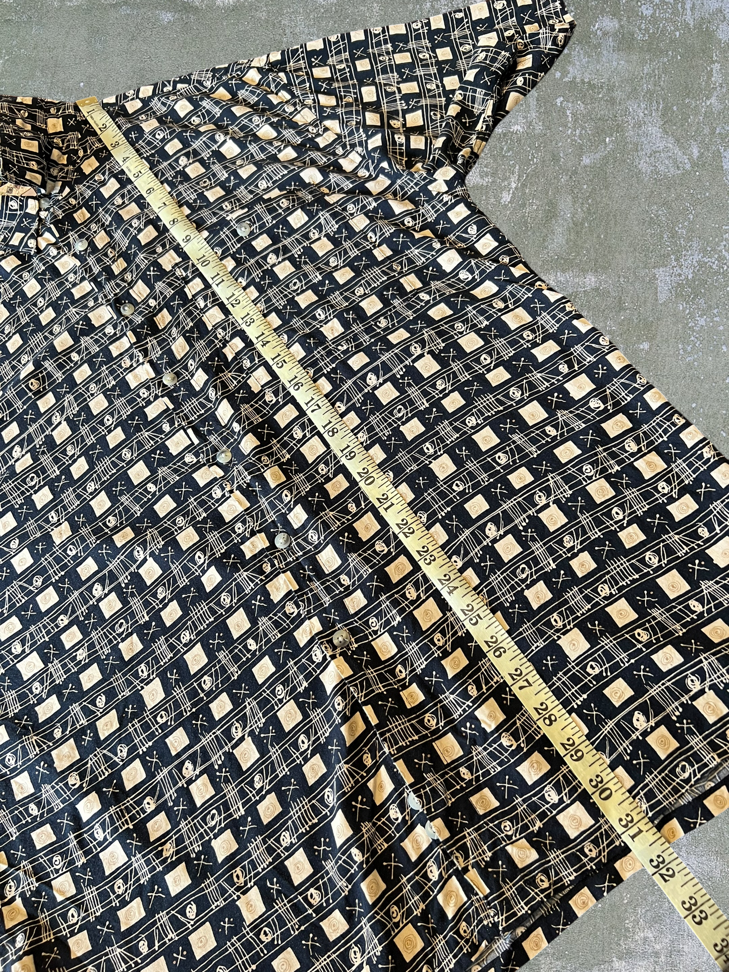 ‘90s Rayon Shirt (L)