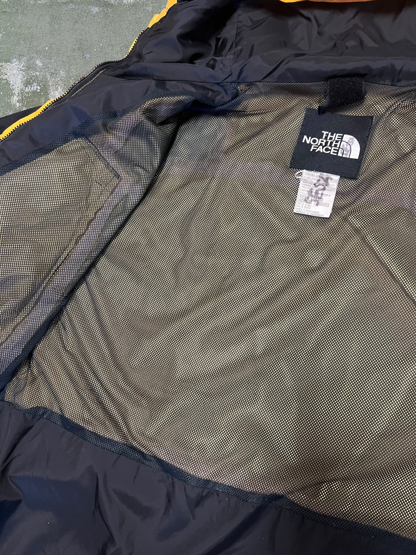 ‘90s The North Face Mountain Light Jacket (XL)