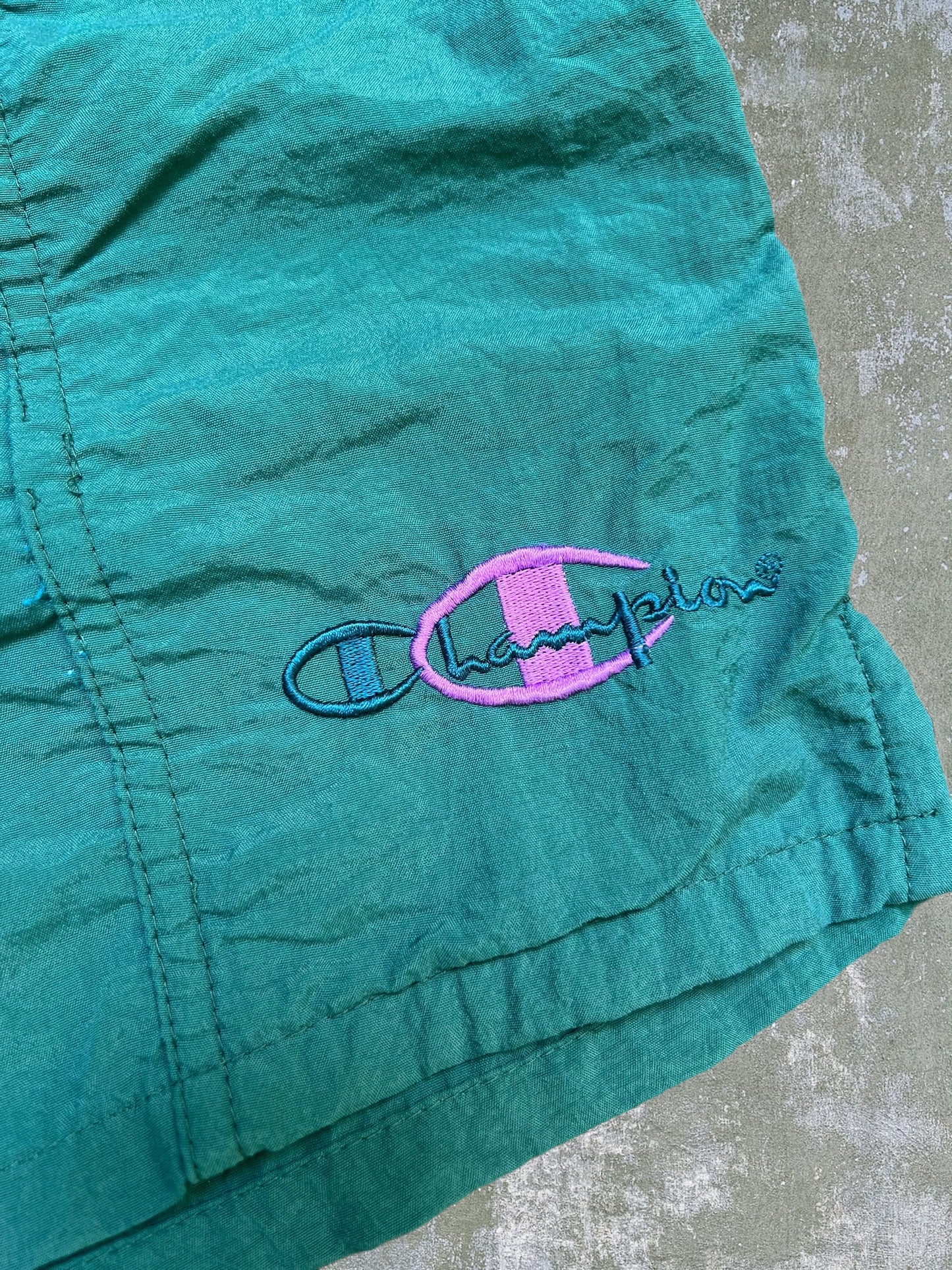 ‘90s Champion Woven Shorts (L)