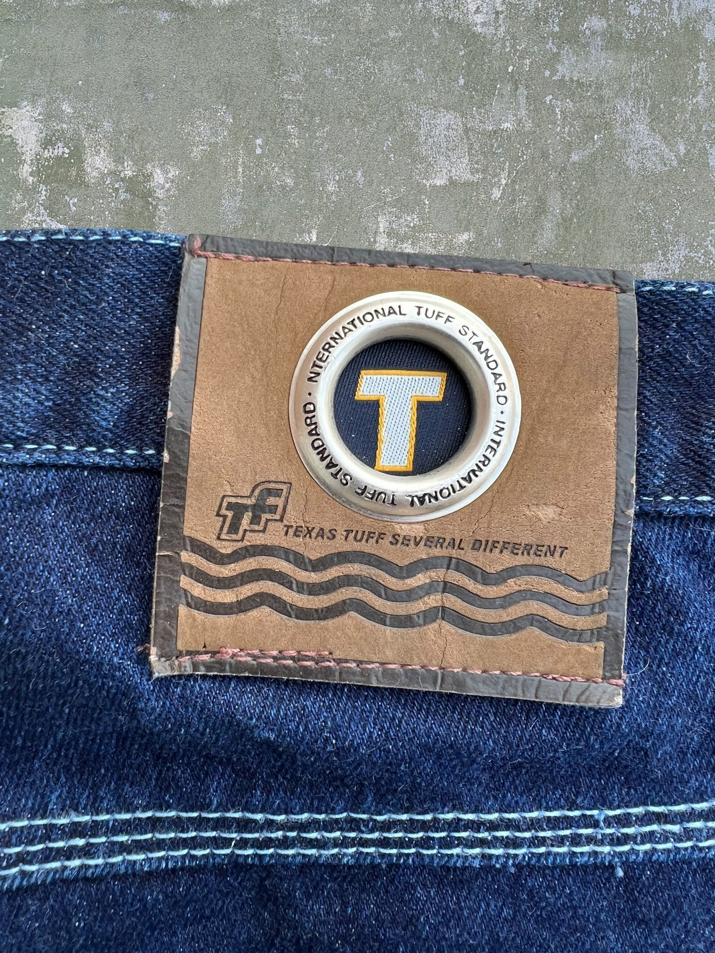 Early-2000s Tuff Carpenter Jeans (48)