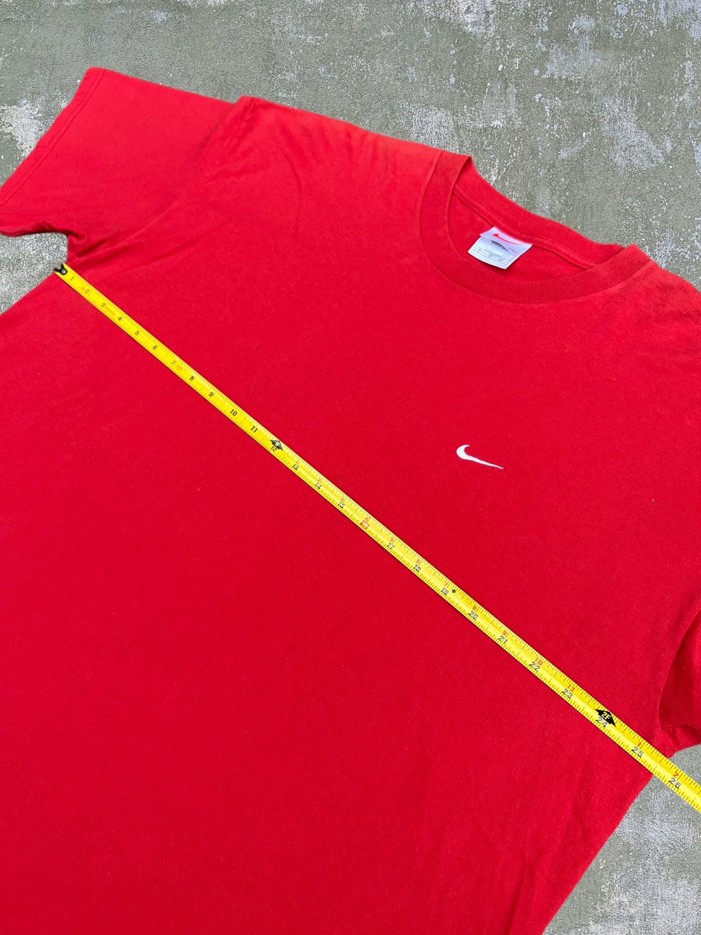 ‘90s Nike Swoosh Tee (XXL)