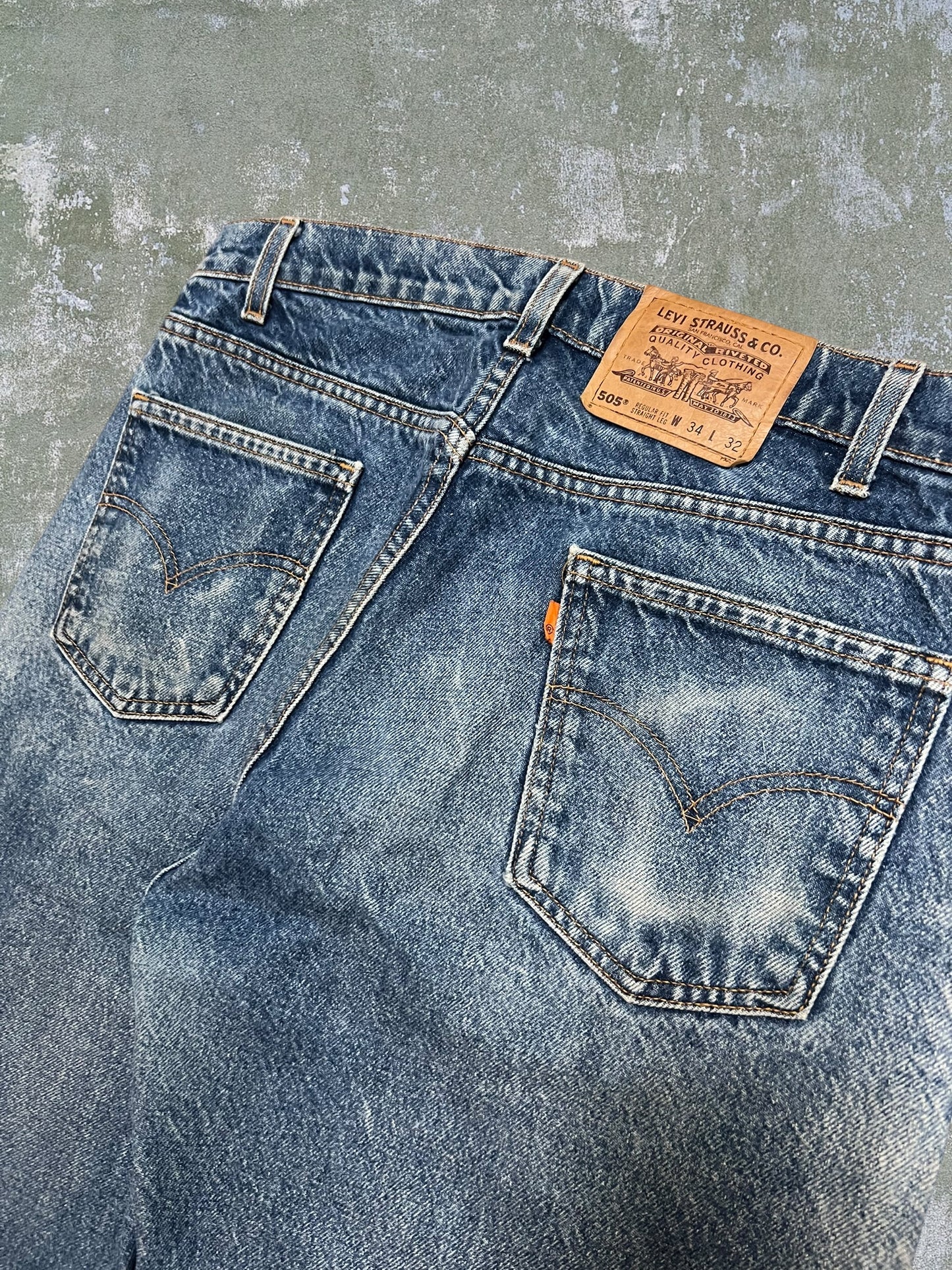 ‘90s Levi’s 505 Jeans (34x32)