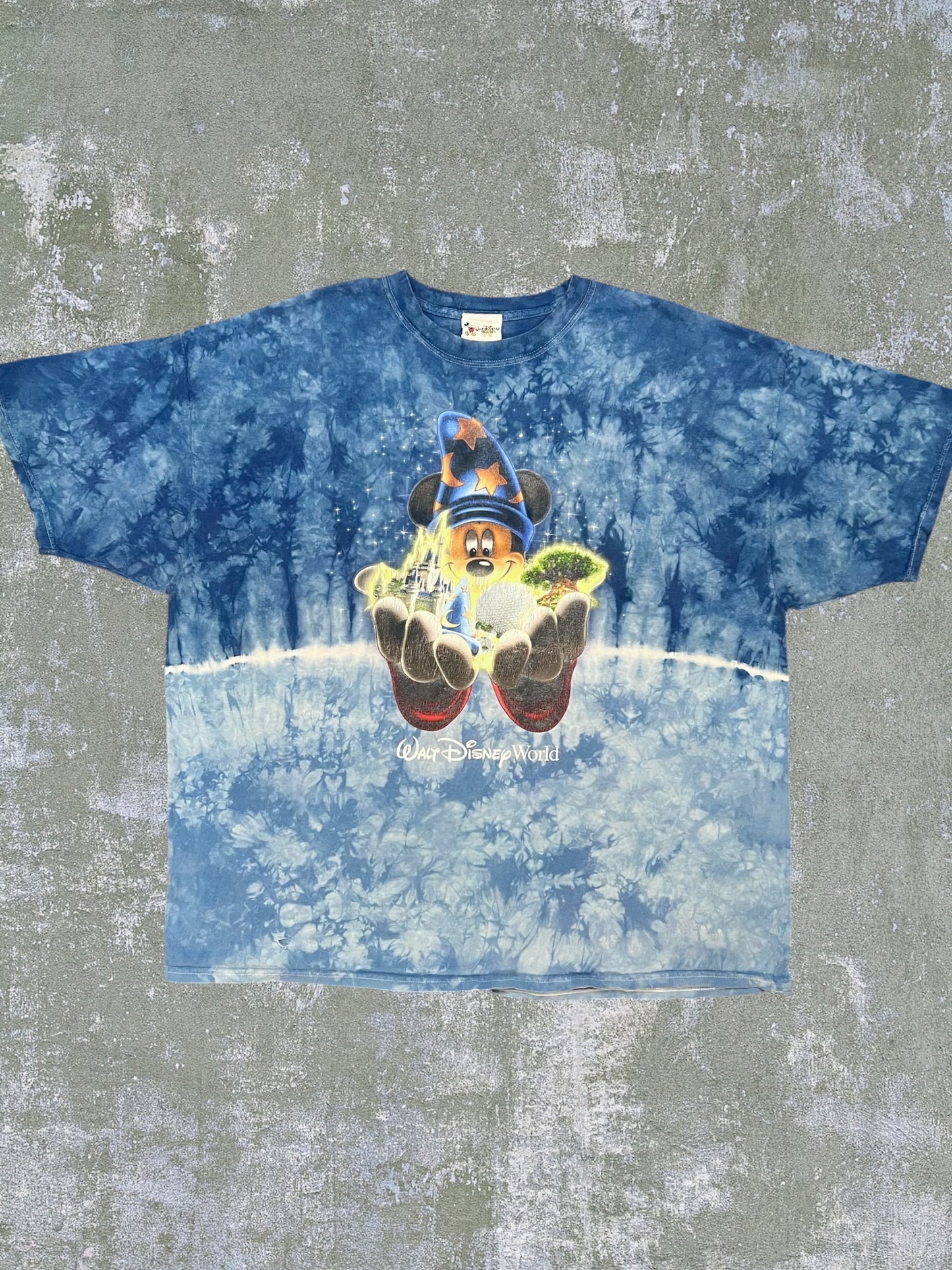 Early-2000s Disney World Tee (XXL)