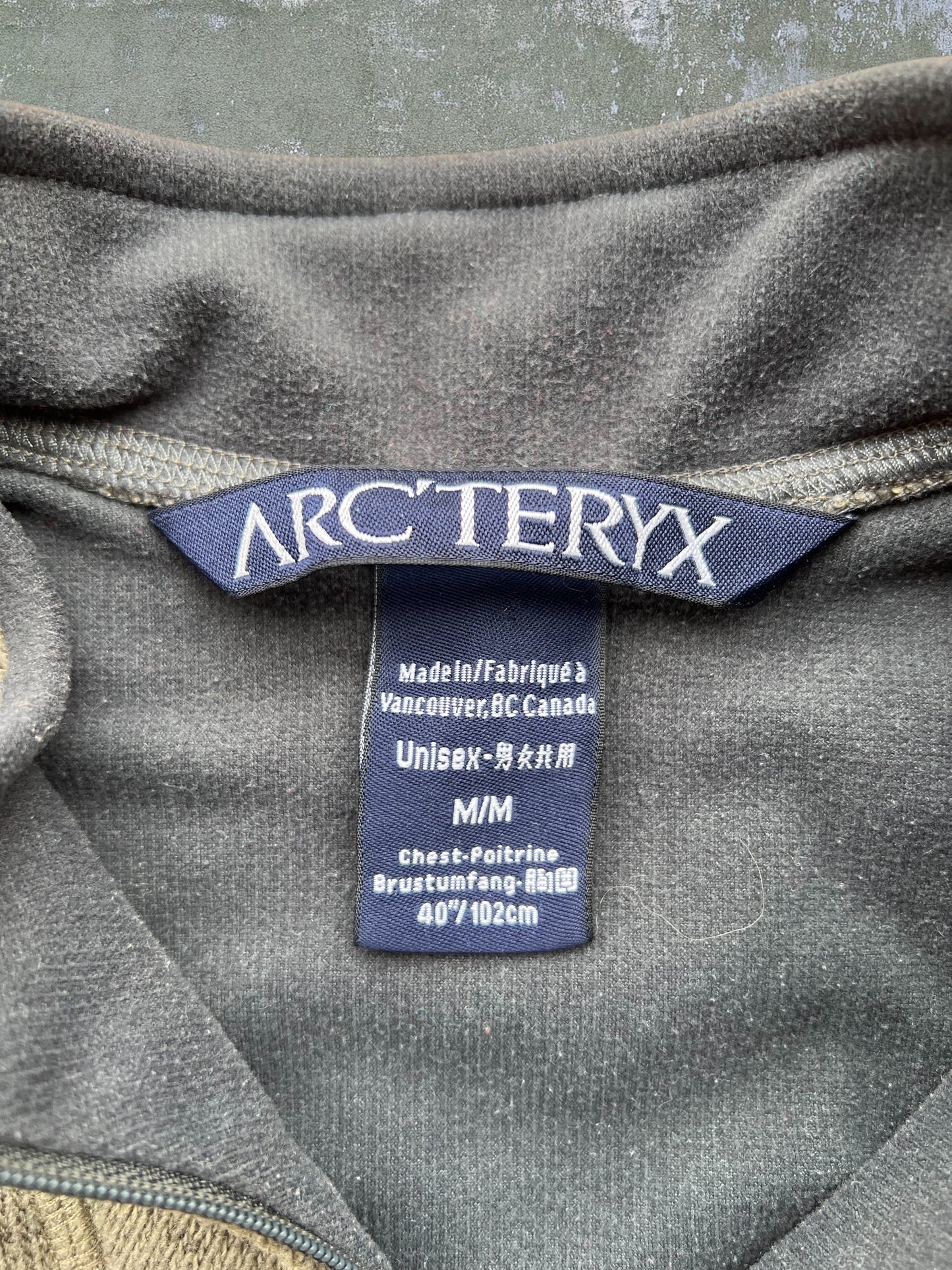 Early-2000s Arc’teryx Covert Fleece Pullover (M)