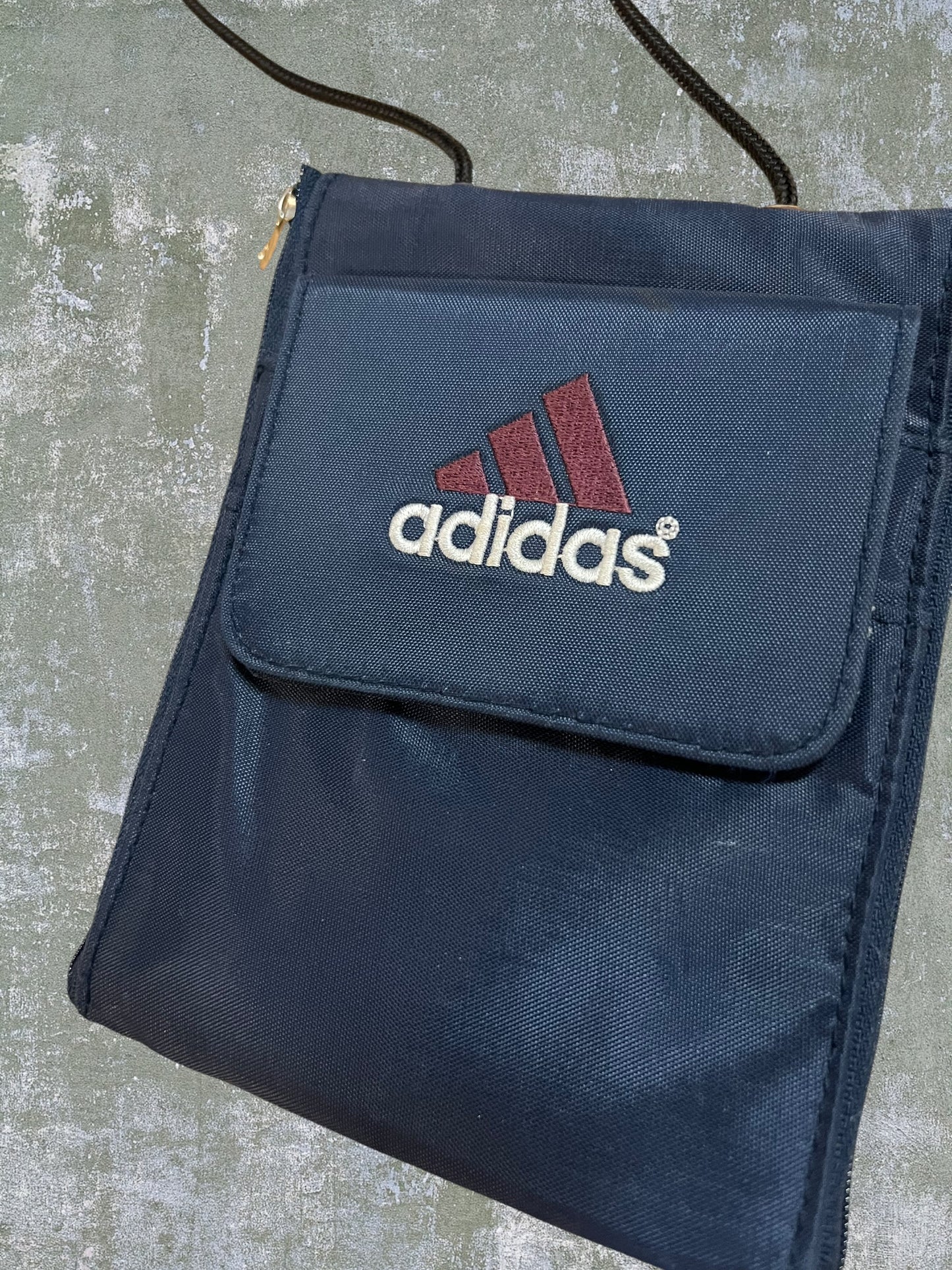 ‘90s Adidas Shoulder Bag