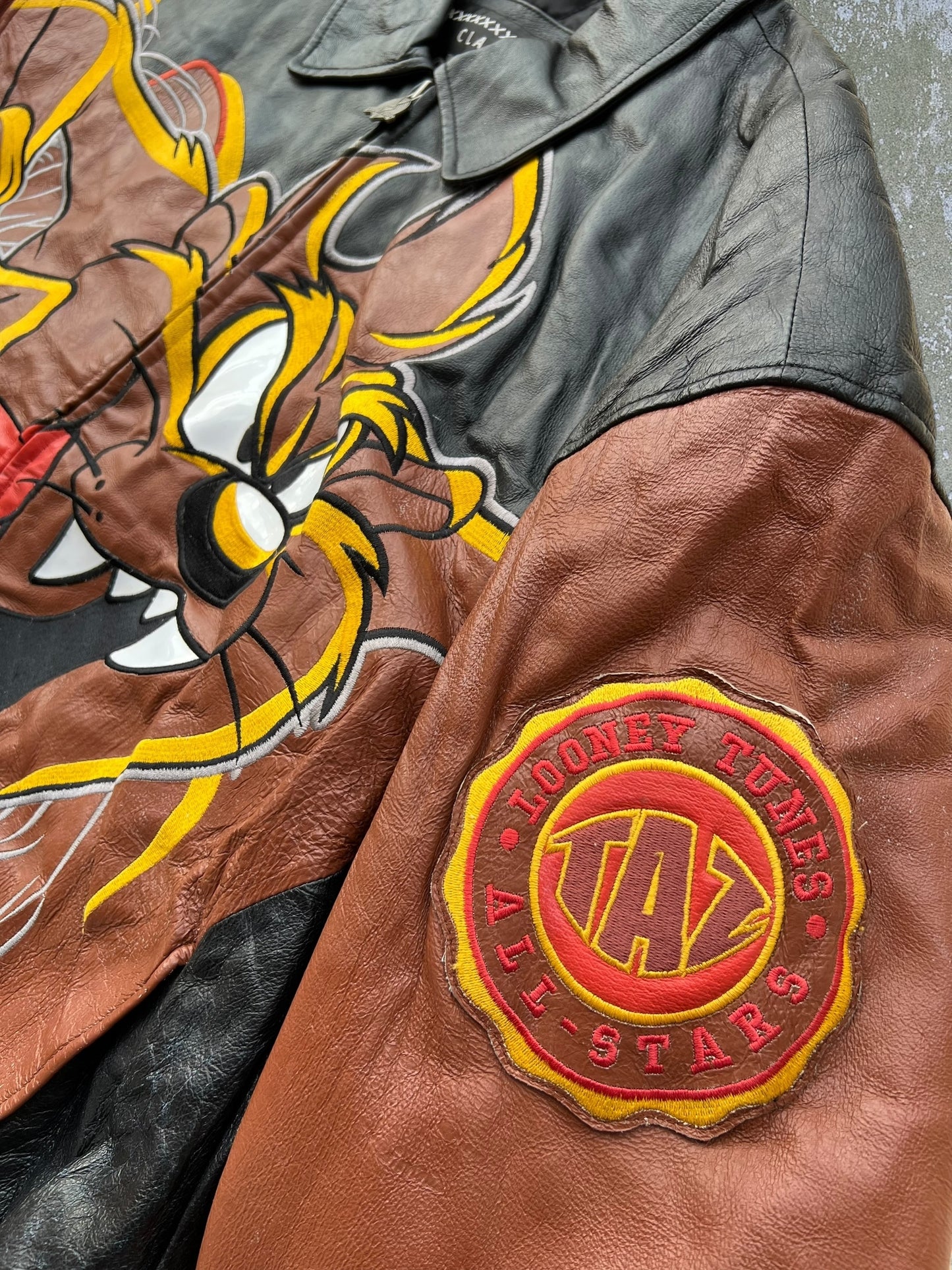 2002 Taz Leather Jacket (XXL) (New With Tags)