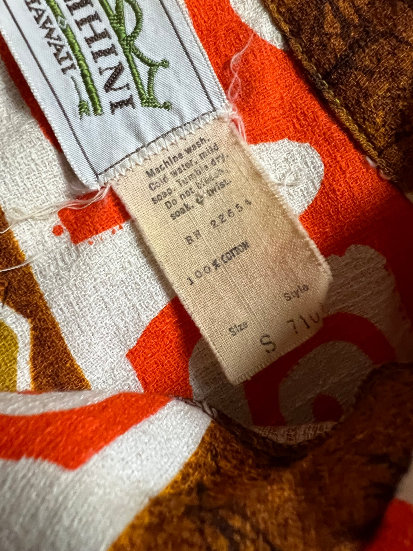 ‘50s Cotton Hawaiian Loop Collar Shirt (S)
