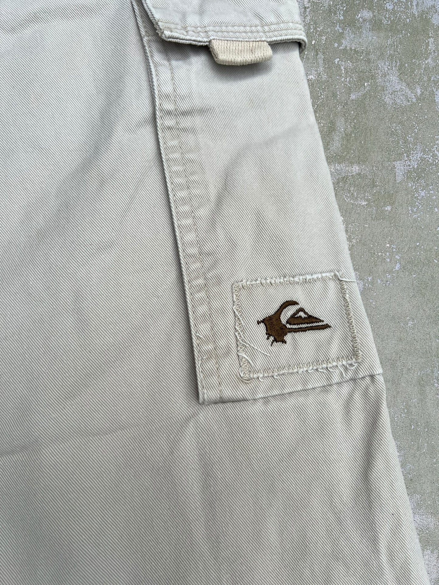 2000s/2010s Quiksilver Cargo Pants (34)