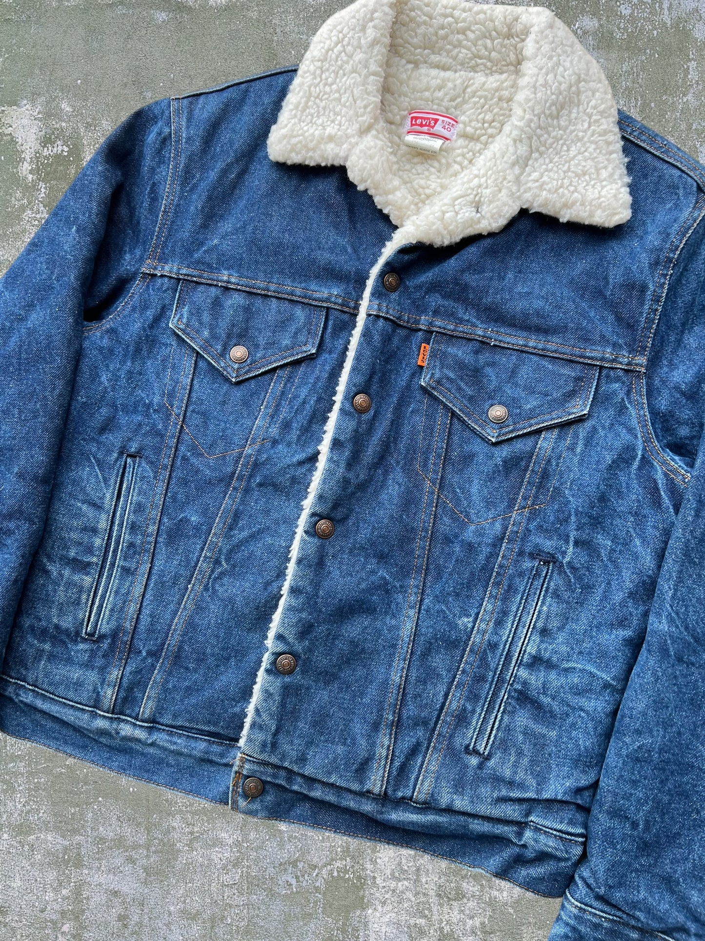 ‘80s Levi’s Sherpa Lined Denim Jacket (M)