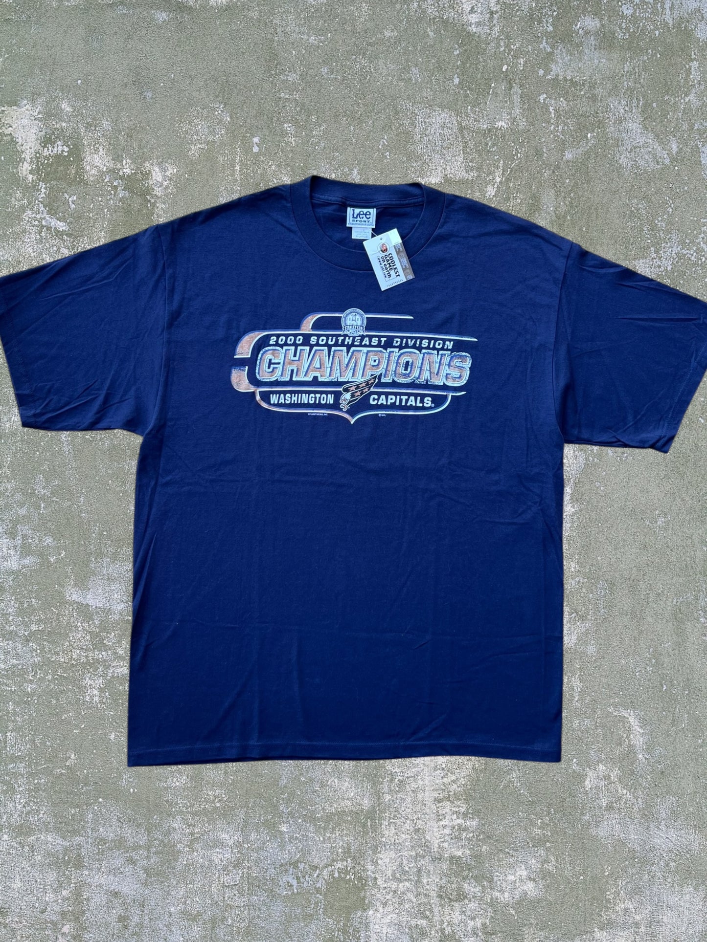 2000 Washington Capitals Division Champions Tee (XL) (New With Tags)